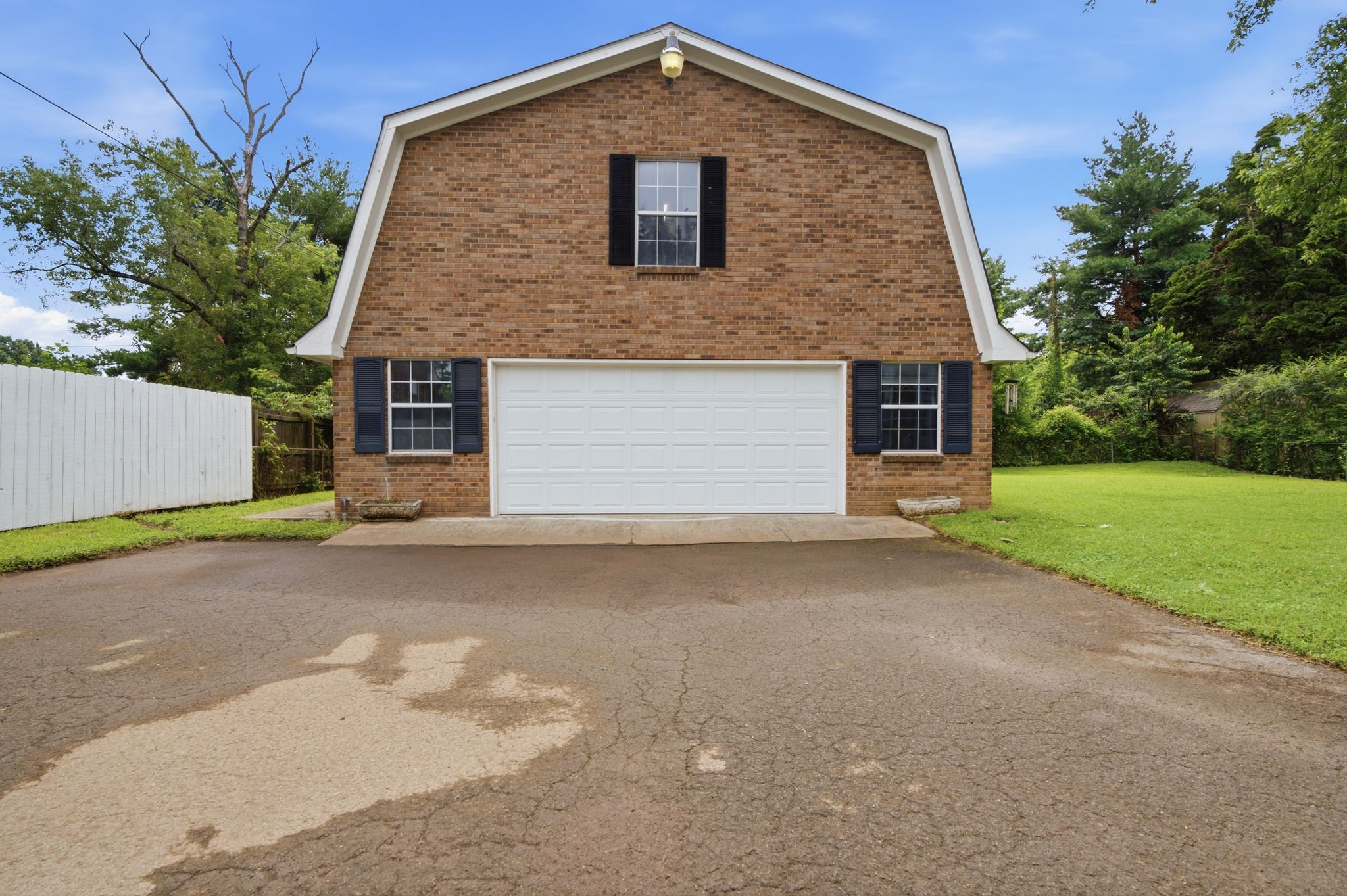 445 Harwell Dr Property Photo 33
