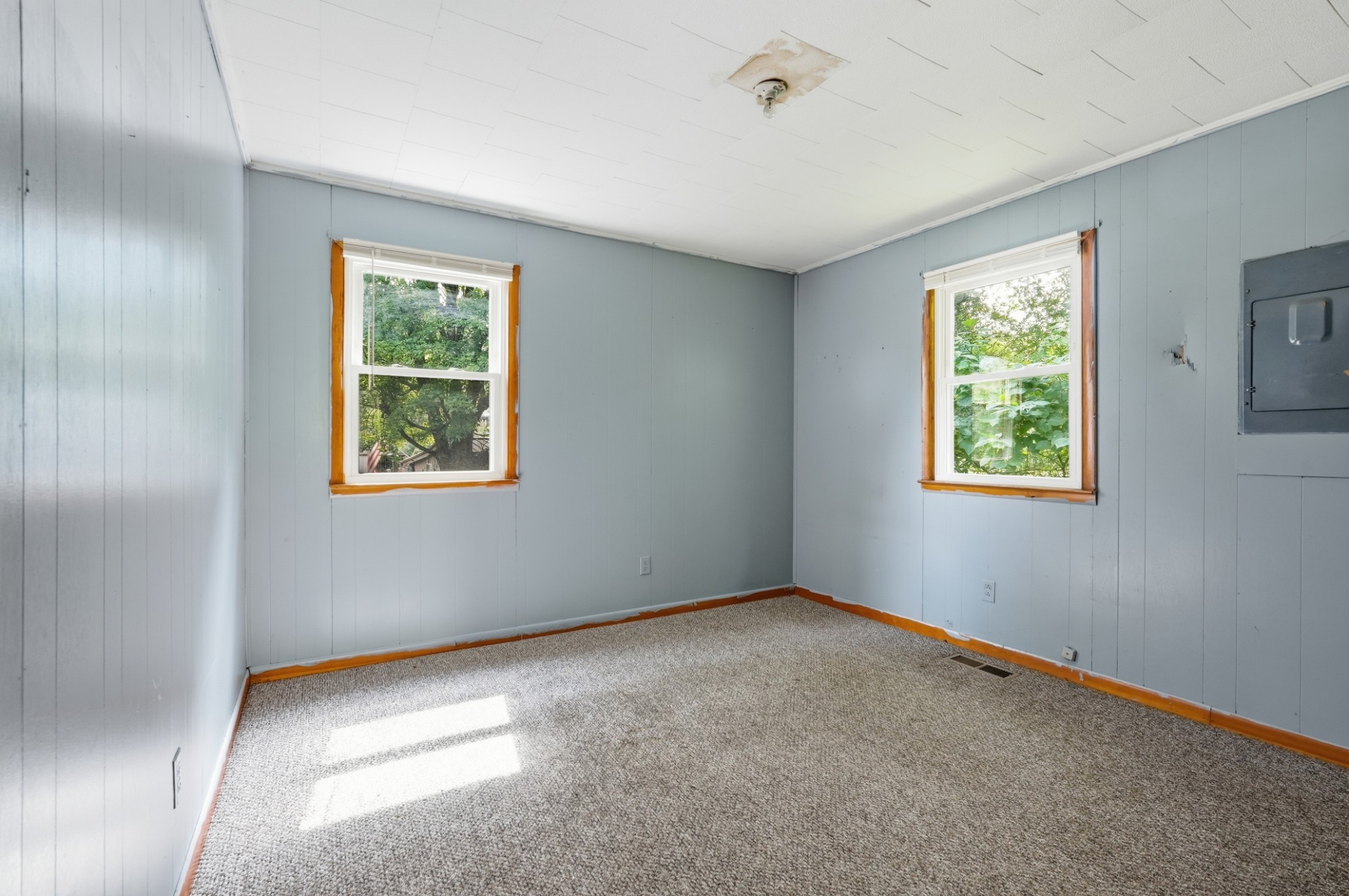 7 Thurman Drive Property Photo 2