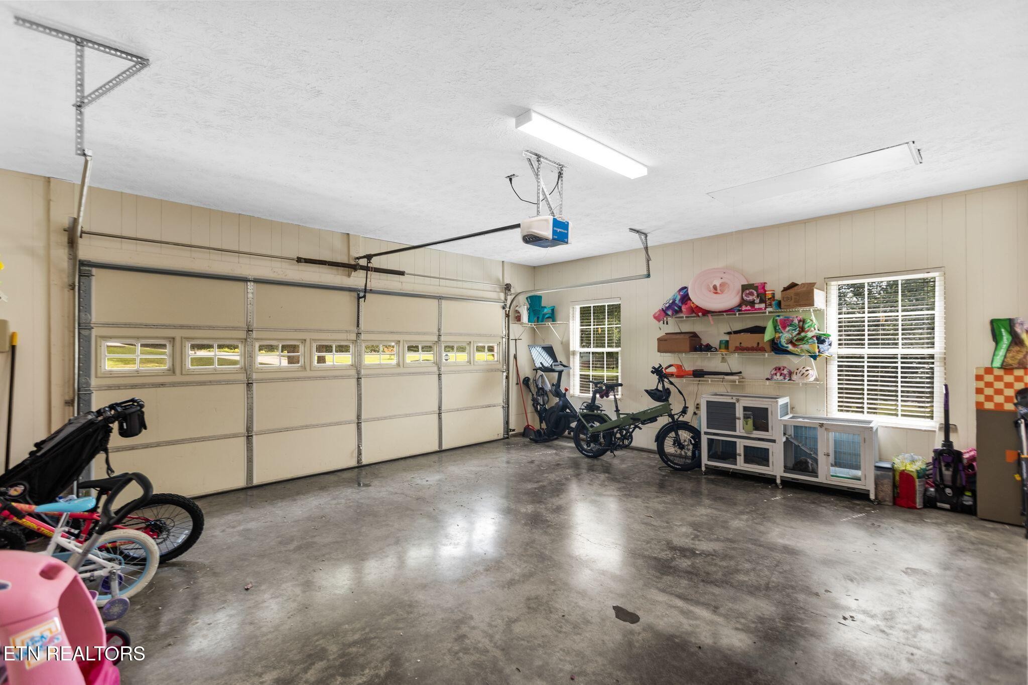 334 Lynnwood Drive Property Photo 48