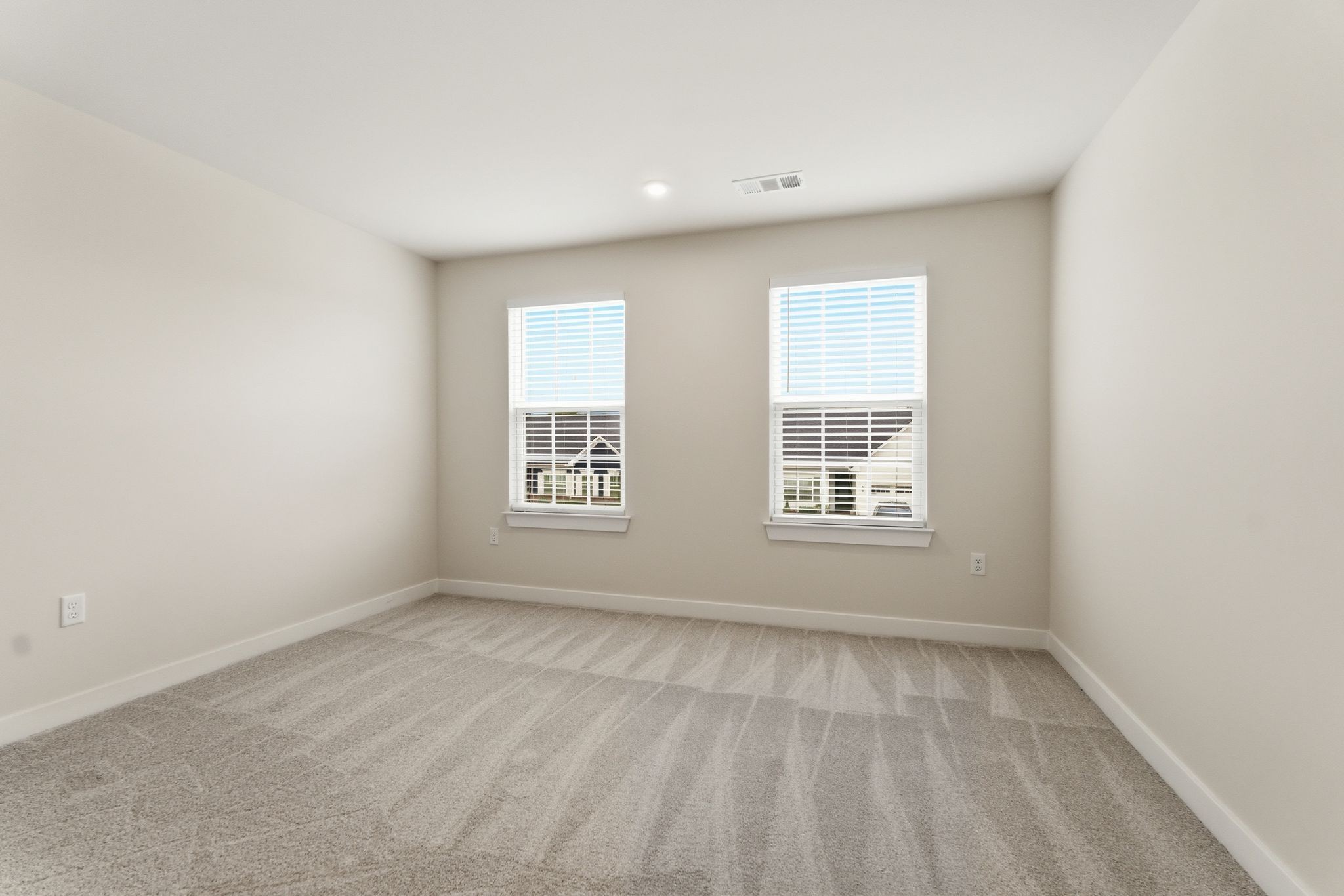 2943 Kellner Dr Property Photo 31