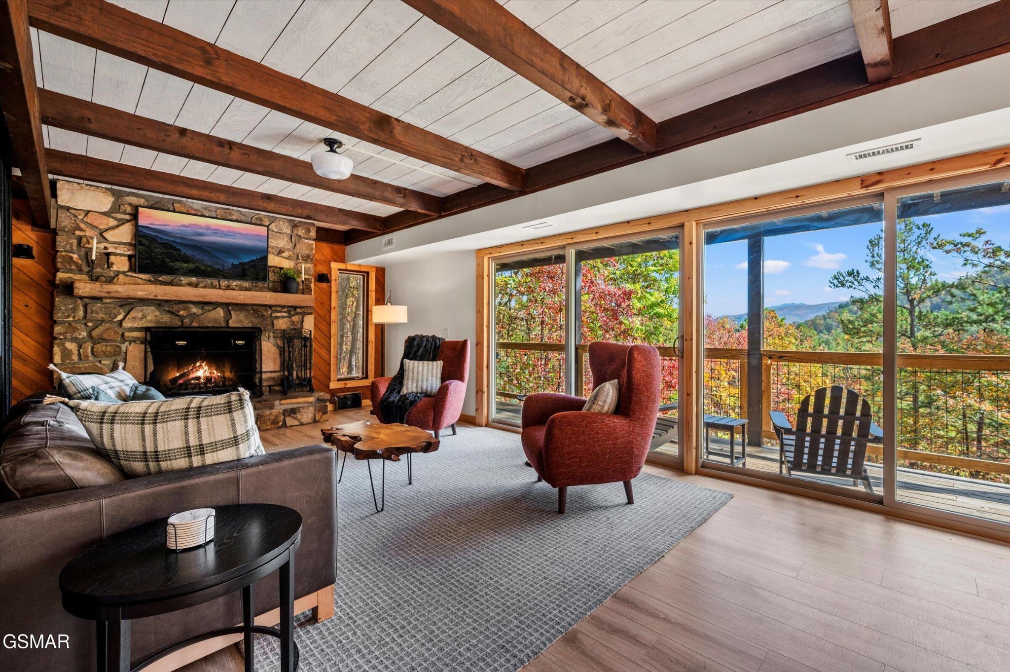 2758 Overholt Trail Property Photo 8