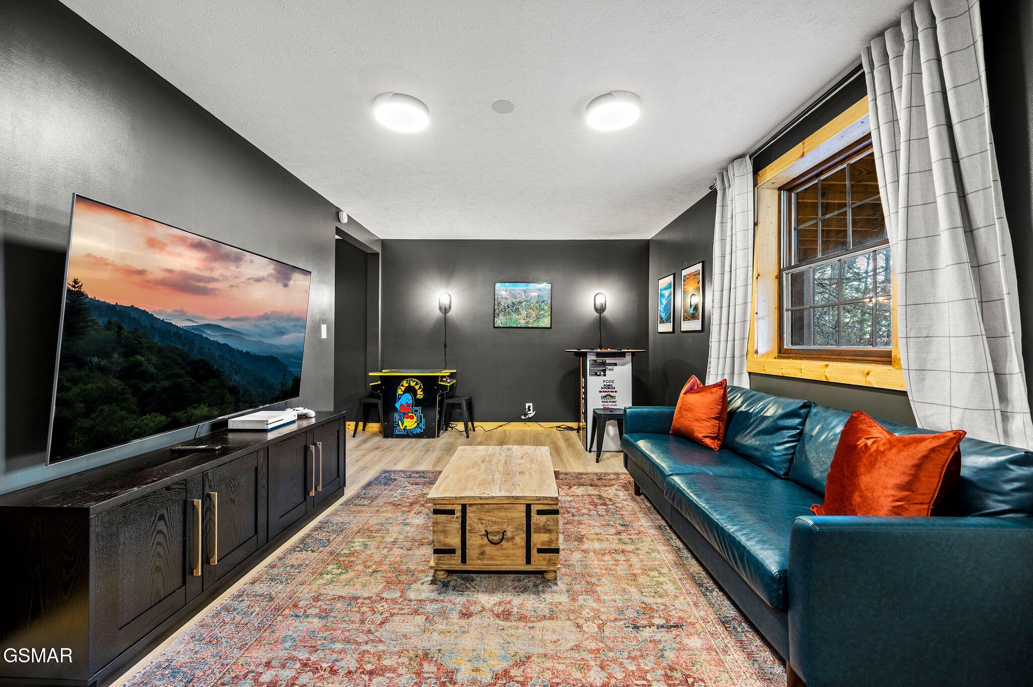 2758 Overholt Trail Property Photo 47