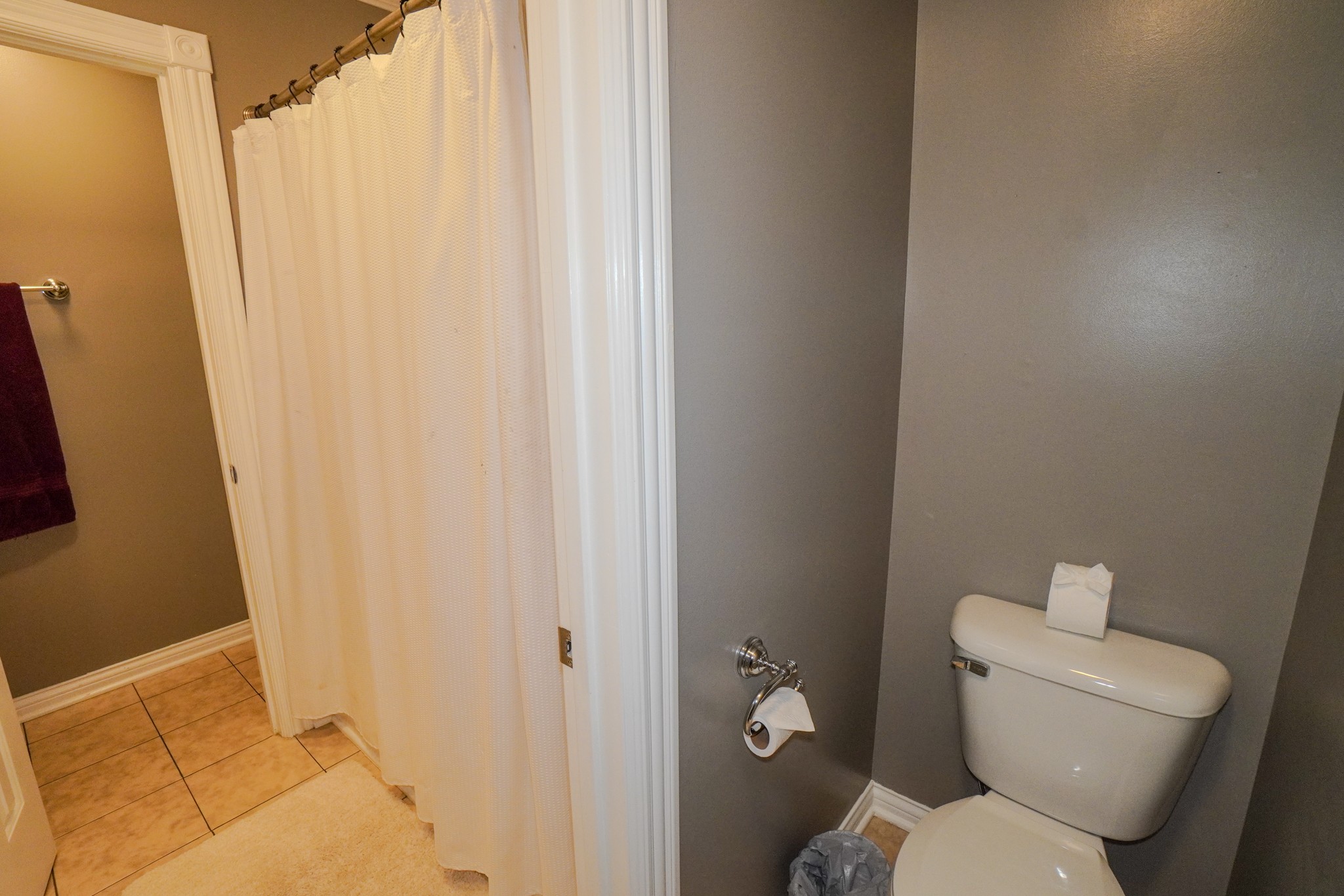 242 Lake Terrace Dr Property Photo 27