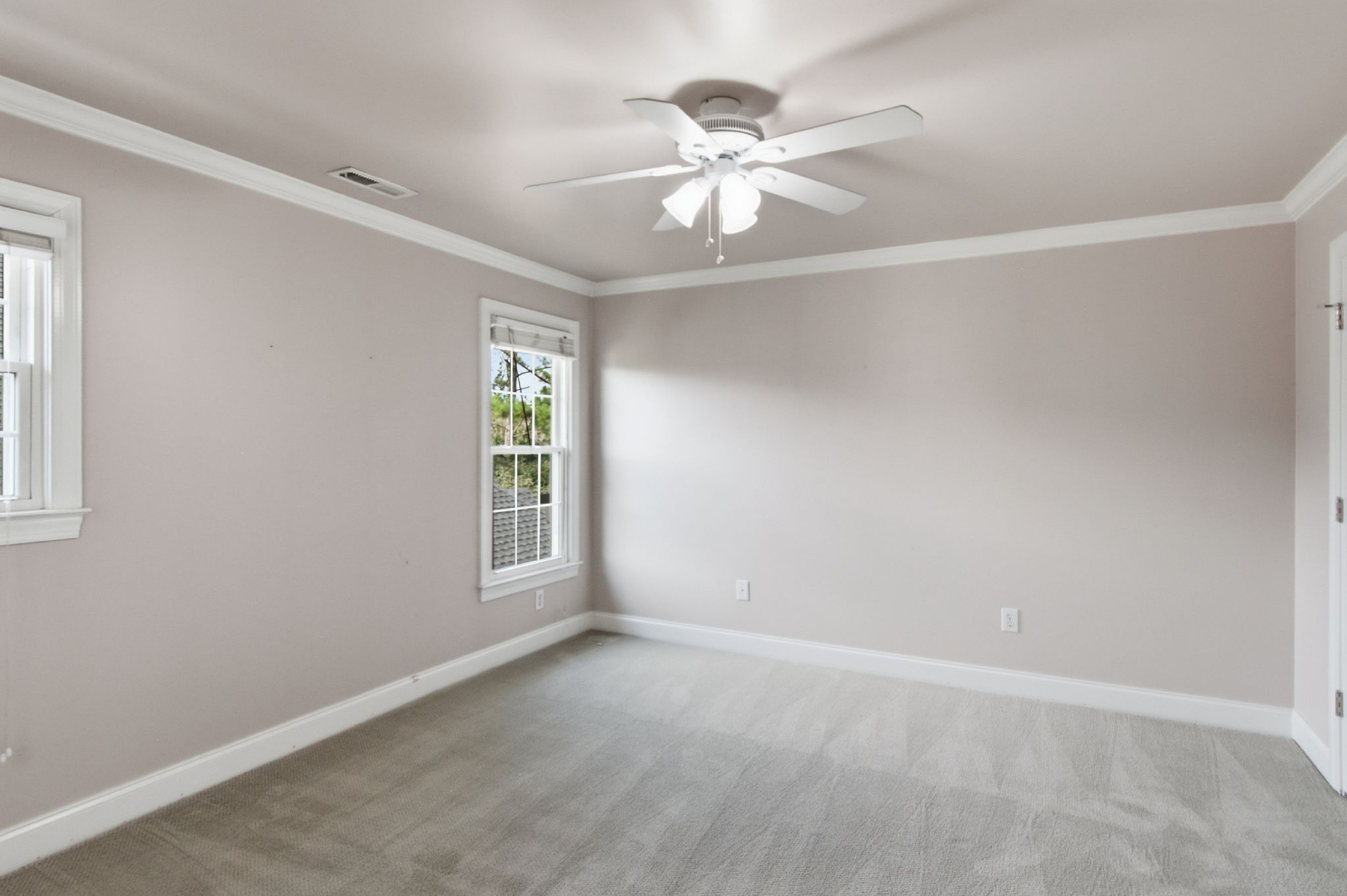 118 Gallagher Dr Property Photo 39