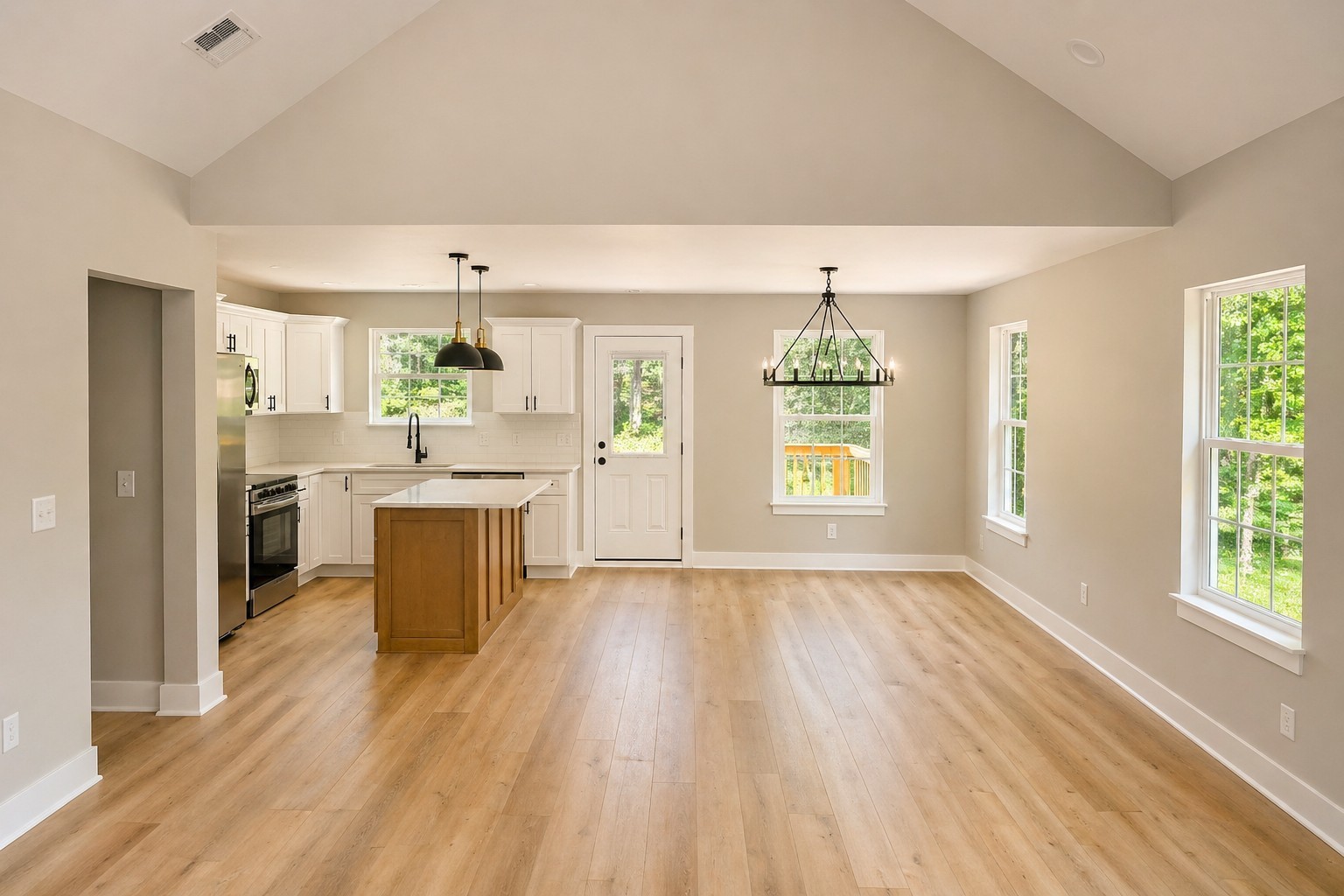 4635 Chapel Hill Rd Property Photo 14