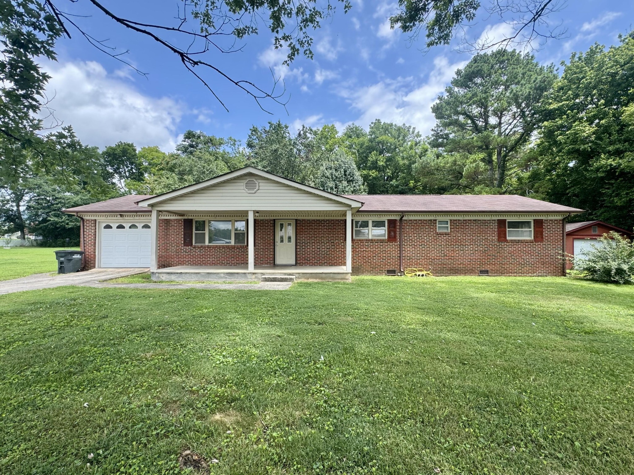 385 Bridge Street Property Photo 1