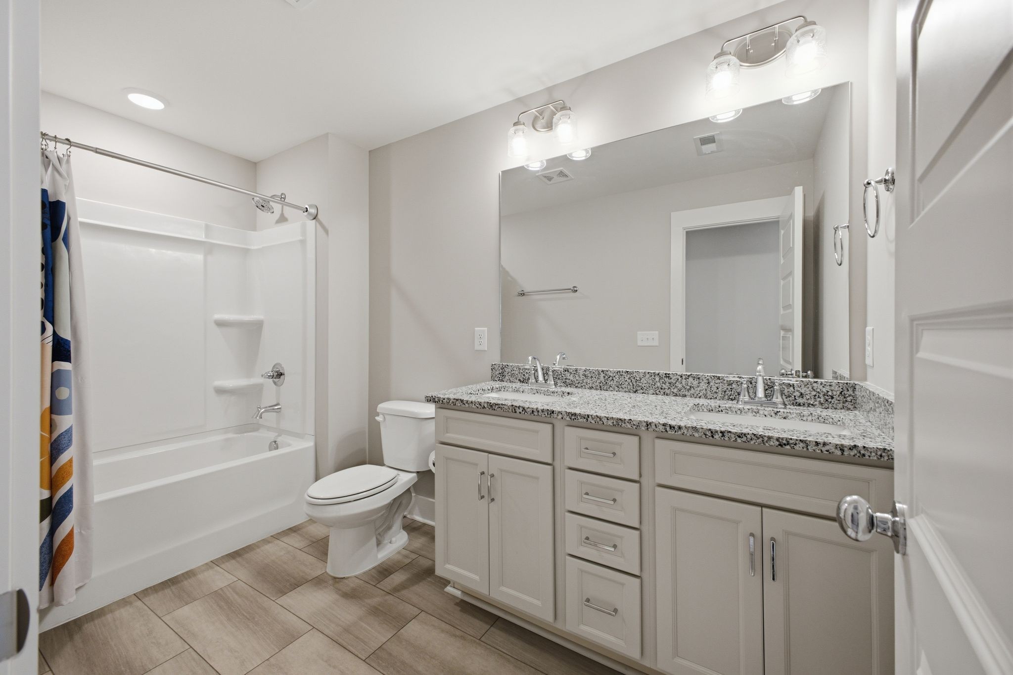 7579 Maggie Dr Property Photo 26