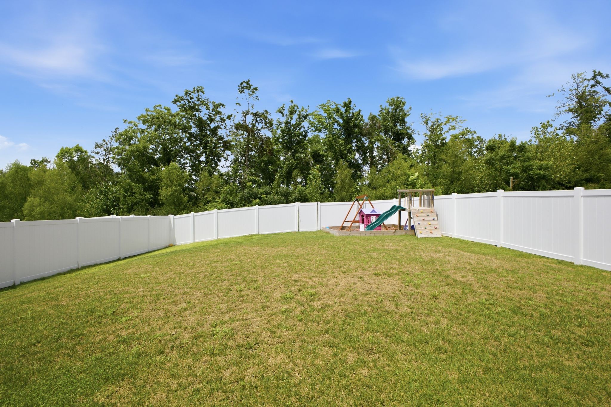 7579 Maggie Dr Property Photo 31