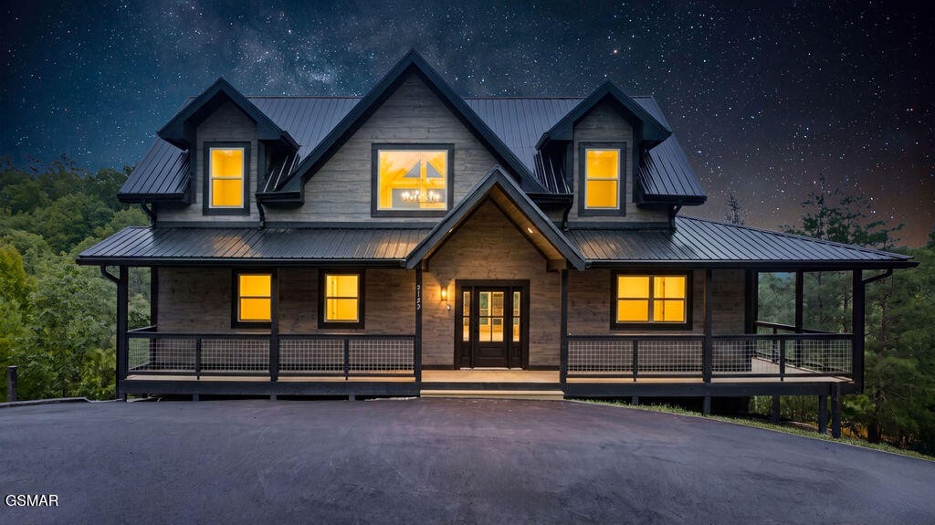 3123 Laughing Pine Lane