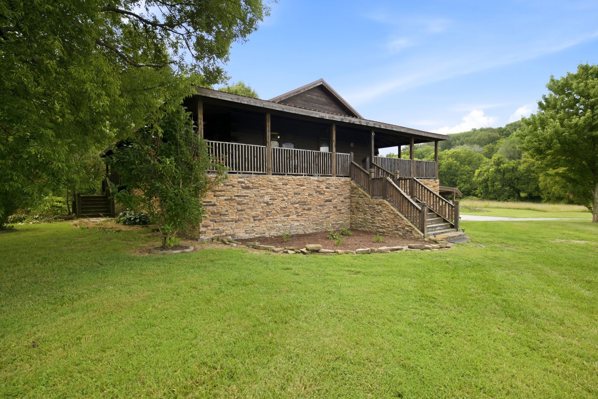 2425 Allisona Rd Property Photo 6