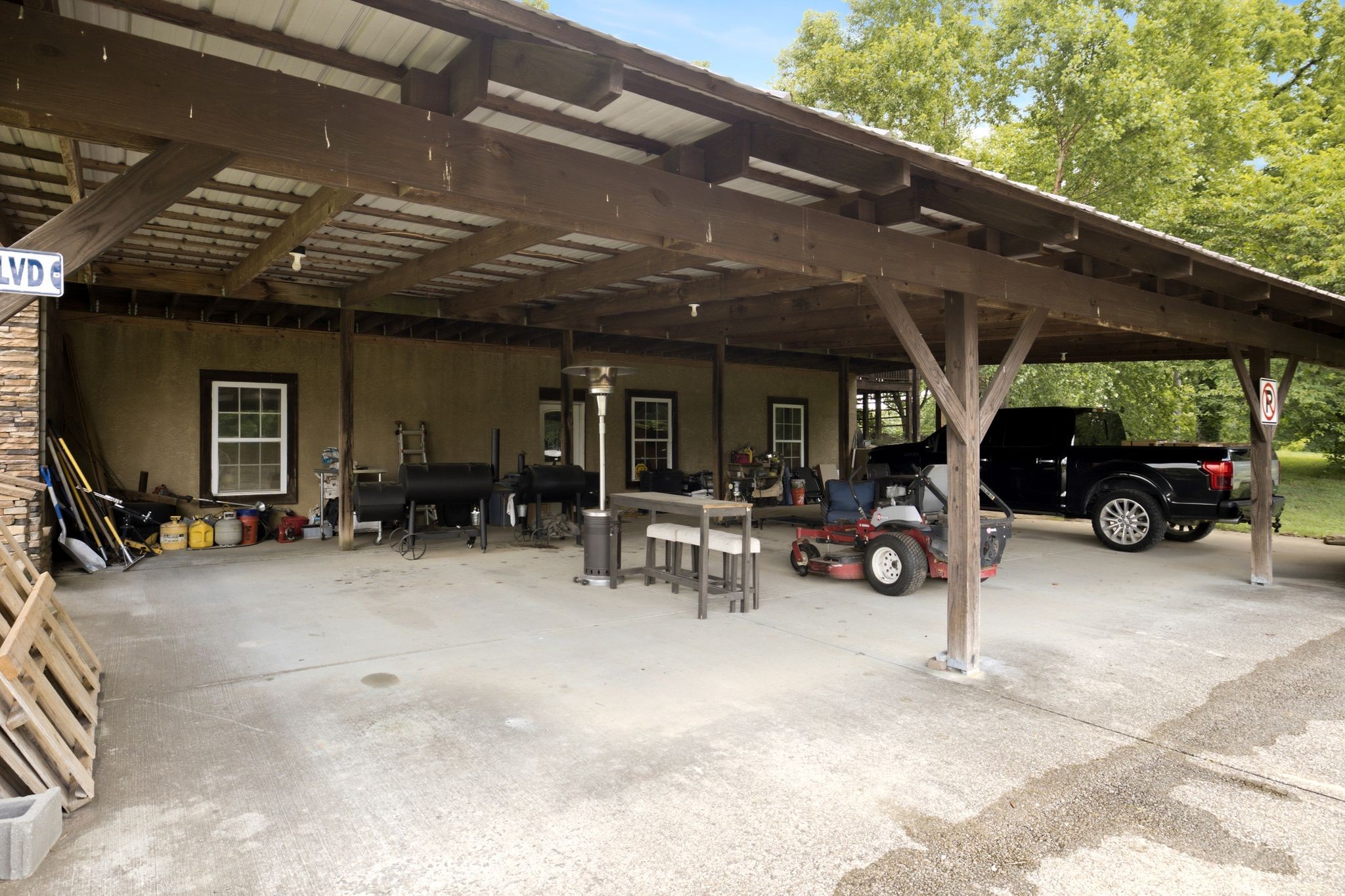 2425 Allisona Rd Property Photo 23