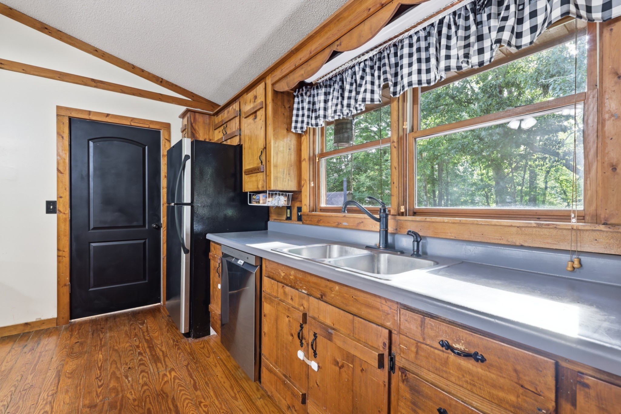 4628 County Home Rd Property Photo 12