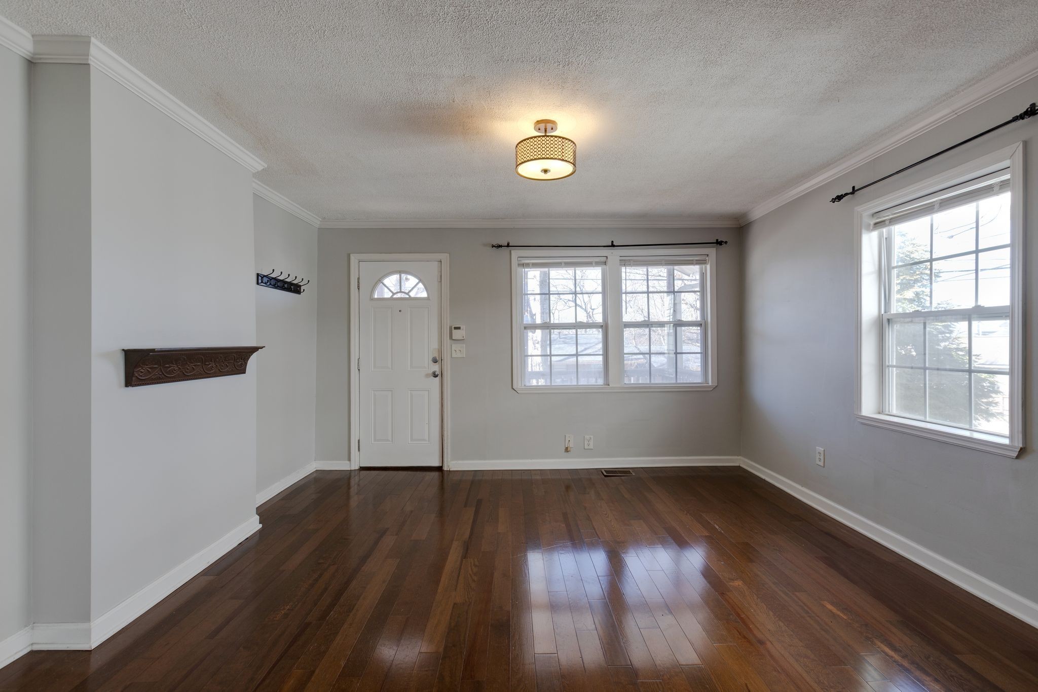 2412 Chapel Ave Property Photo 11