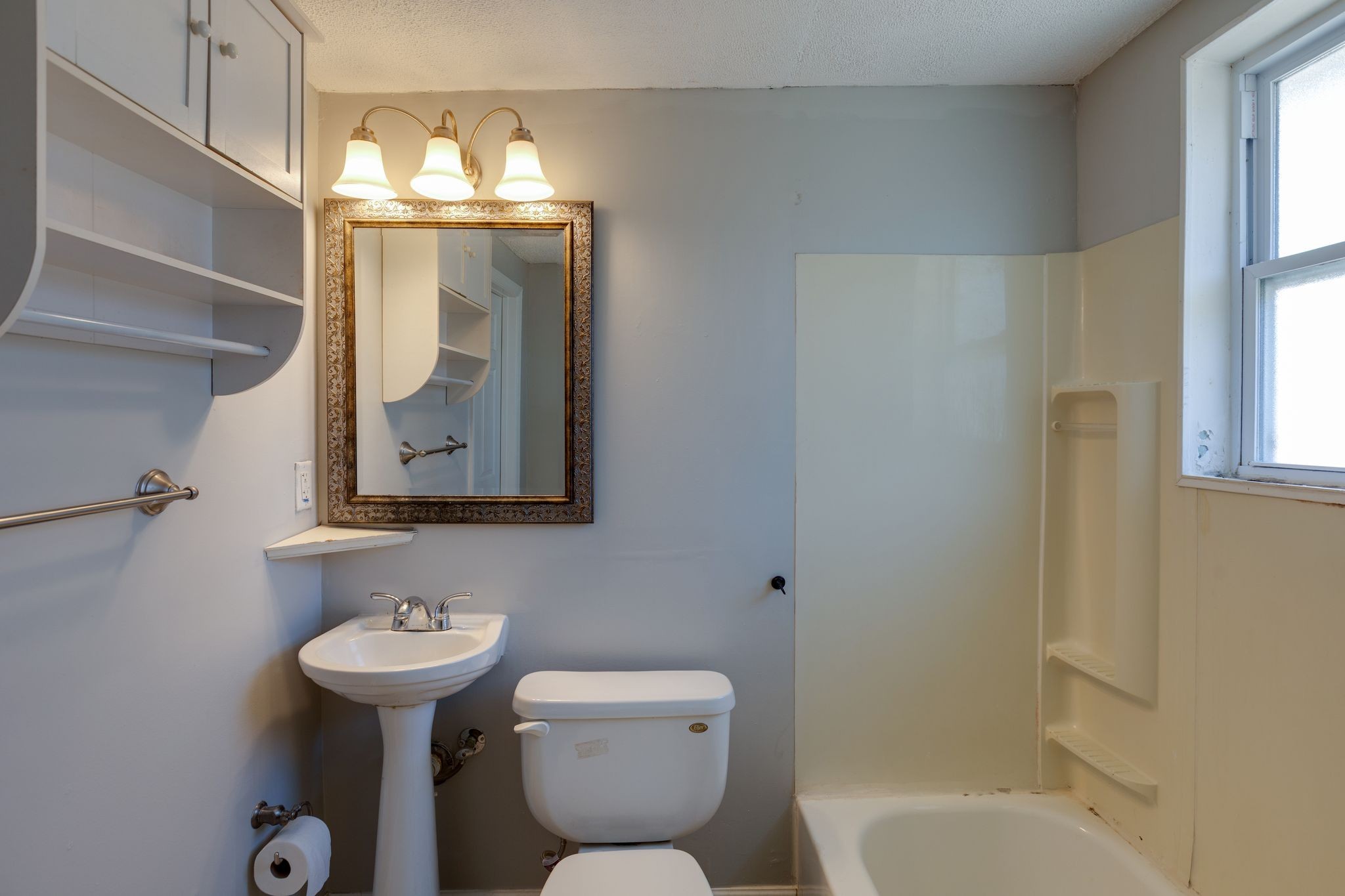 2412 Chapel Ave Property Photo 22