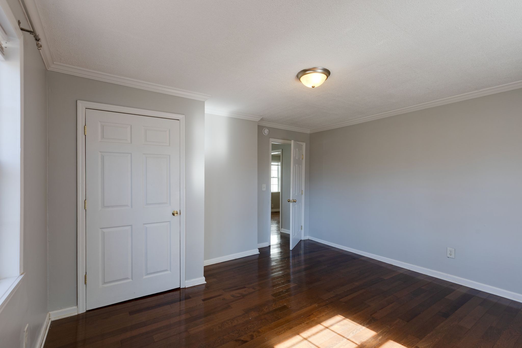 2412 Chapel Ave Property Photo 26
