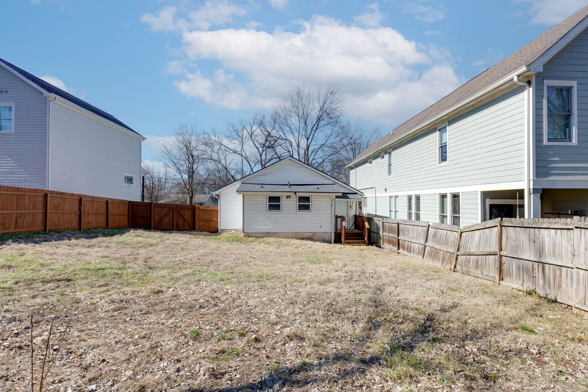 2412 Chapel Ave Property Photo 29