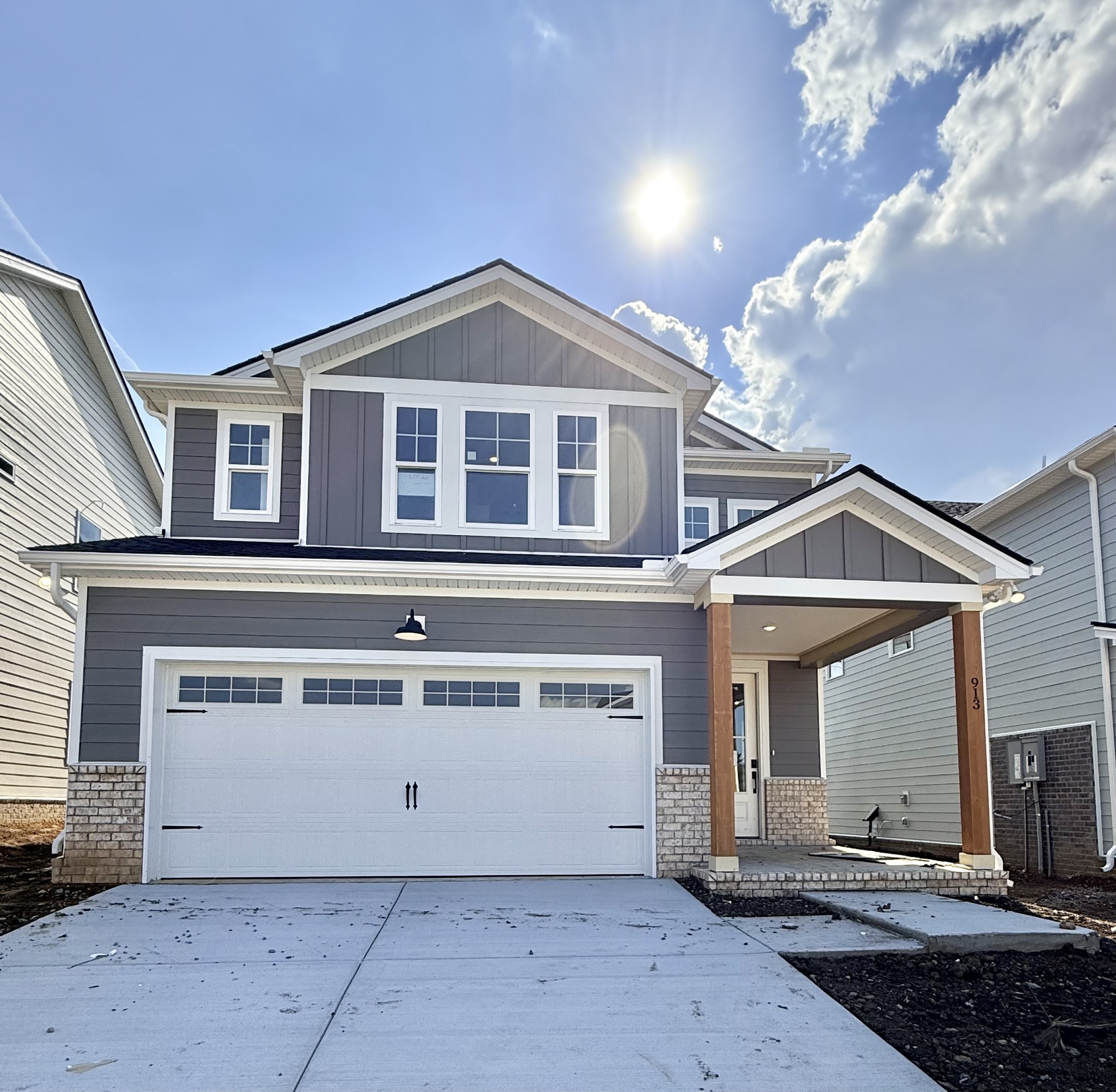 913 Watercourse Court Property Photo 1