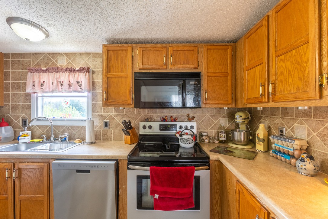 119 Fred Rd Property Photo 10