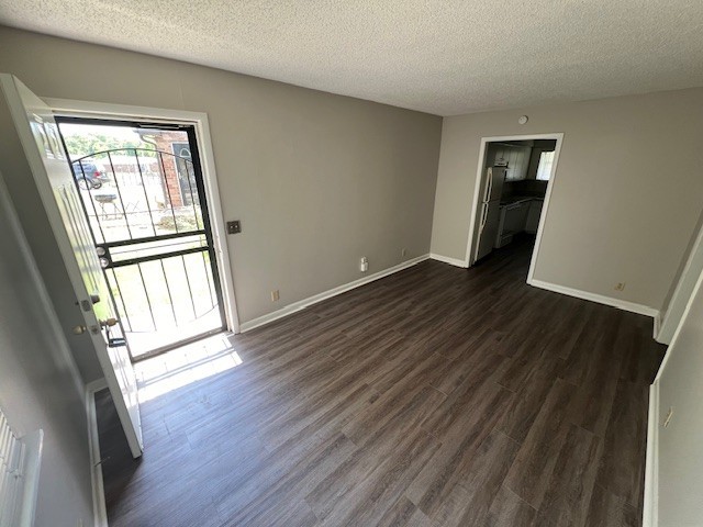 3509 Standing Stone Dr Property Photo 3