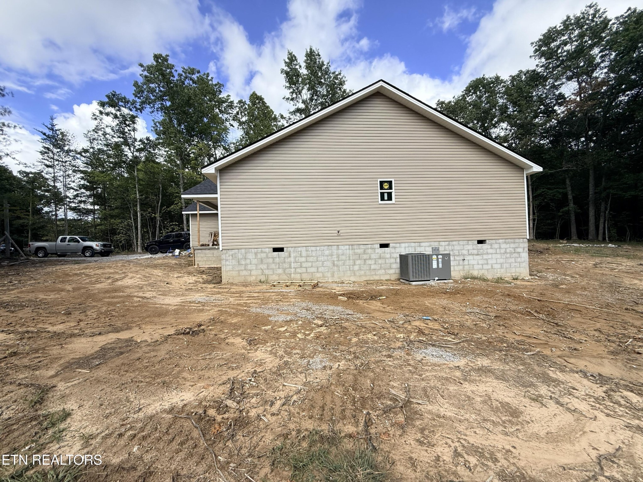 550 Stone Cliff Lane Property Photo 3