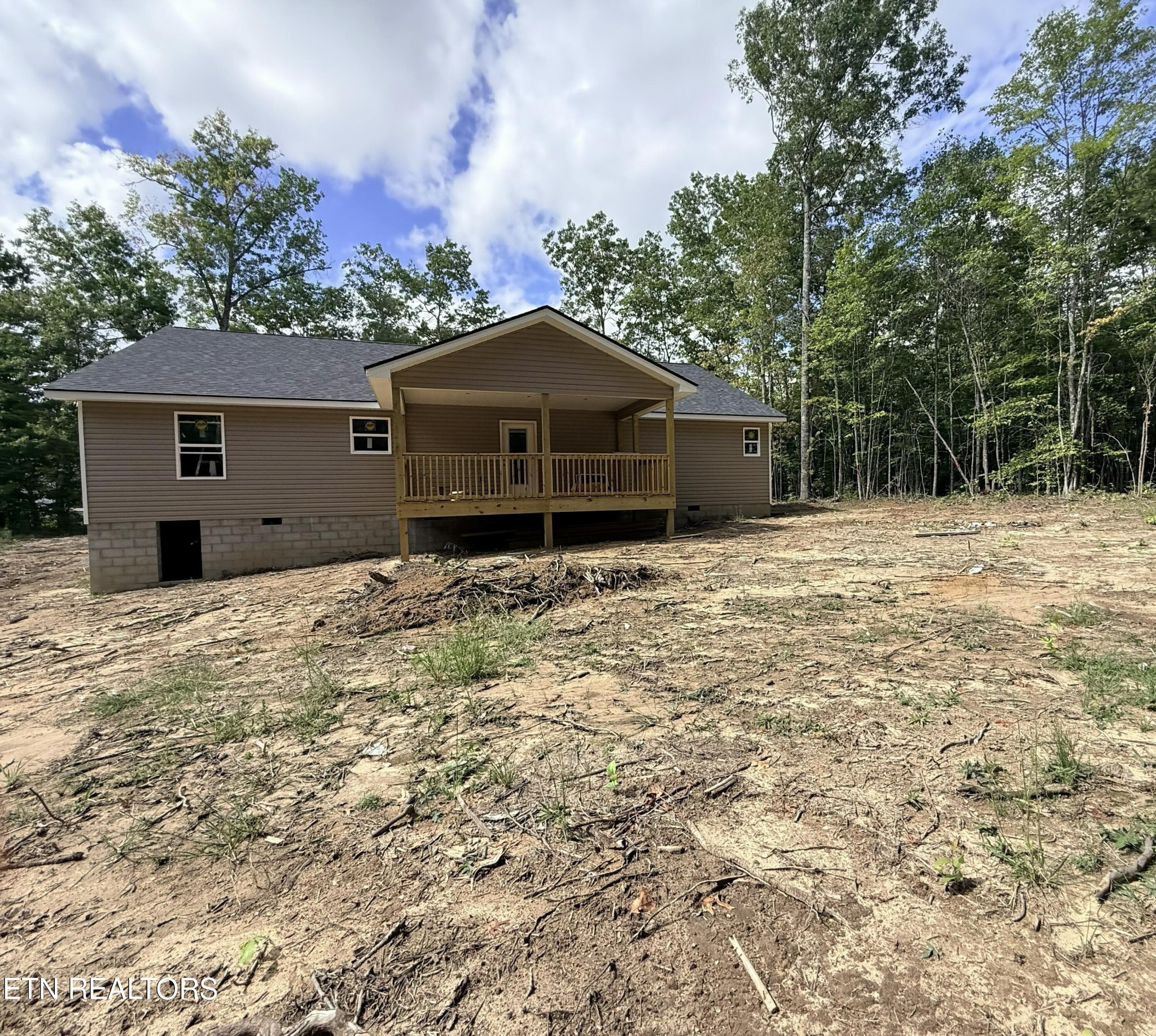 550 Stone Cliff Lane Property Photo 4