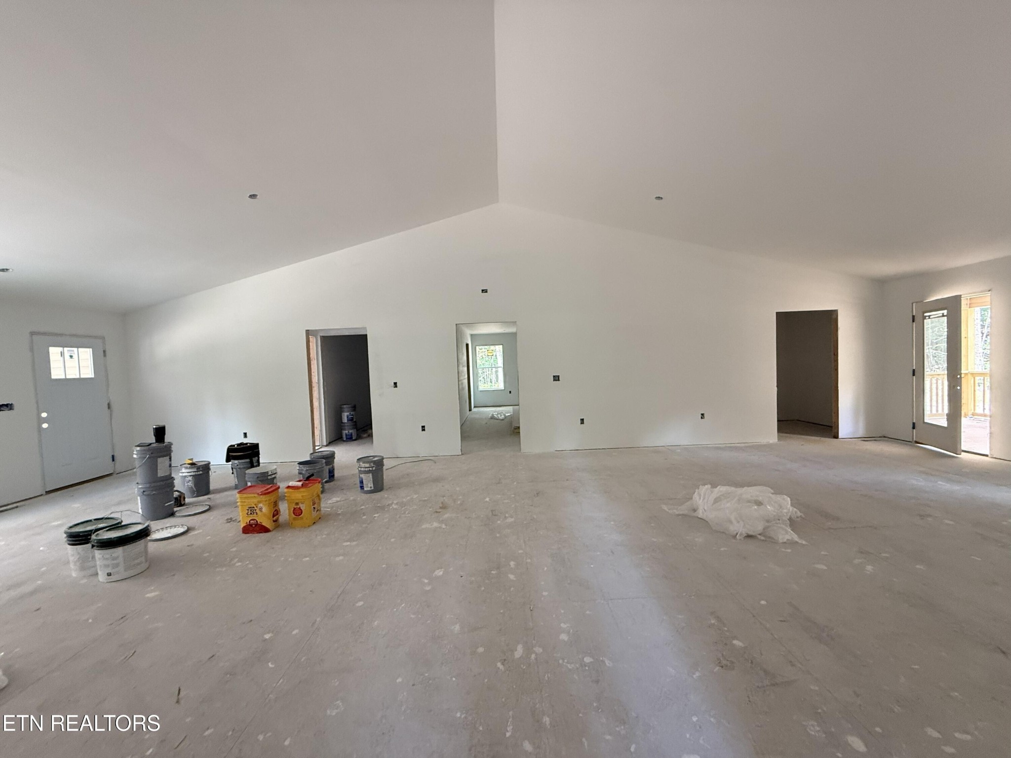 550 Stone Cliff Lane Property Photo 6