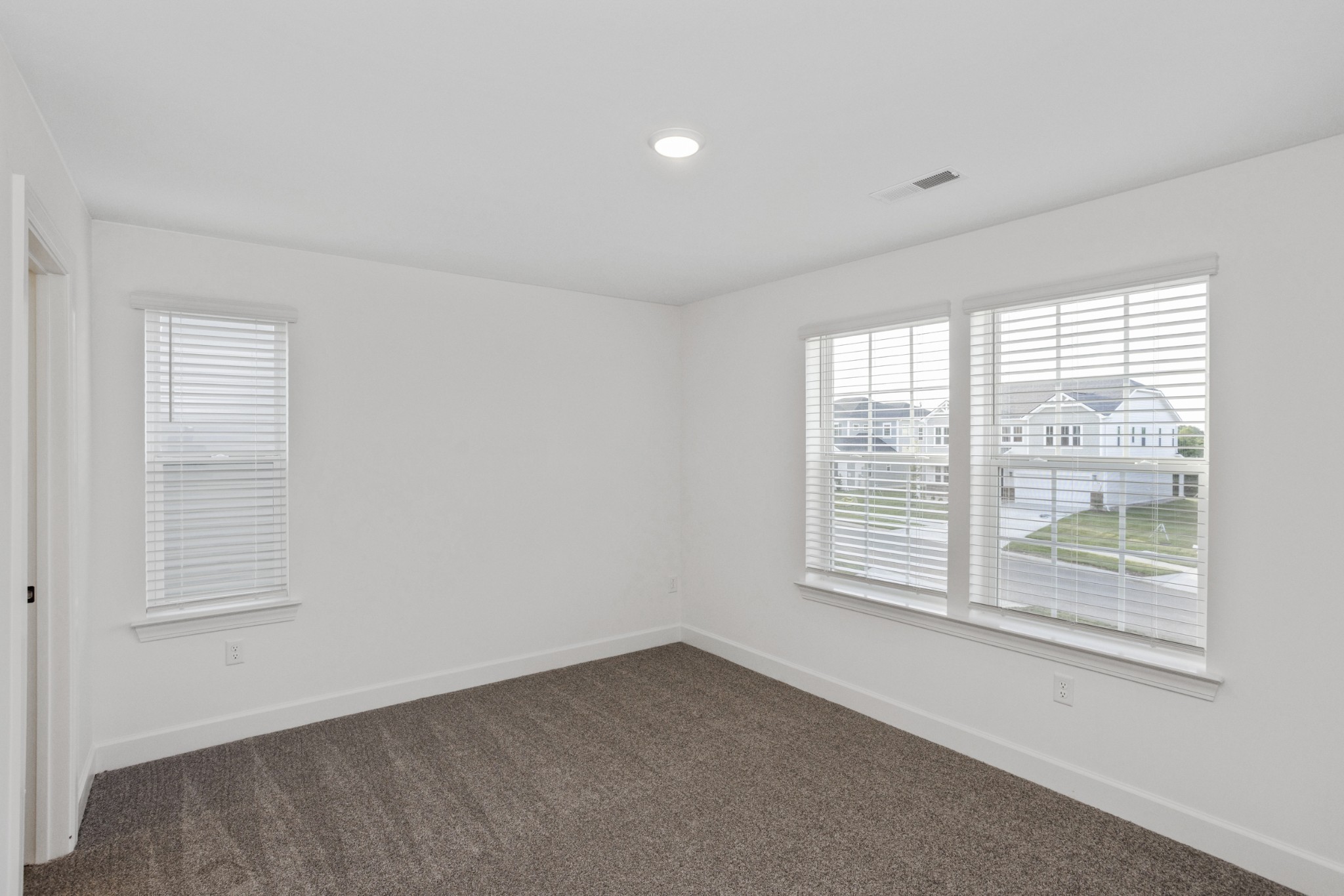 134 West Cassa Way Property Photo 23