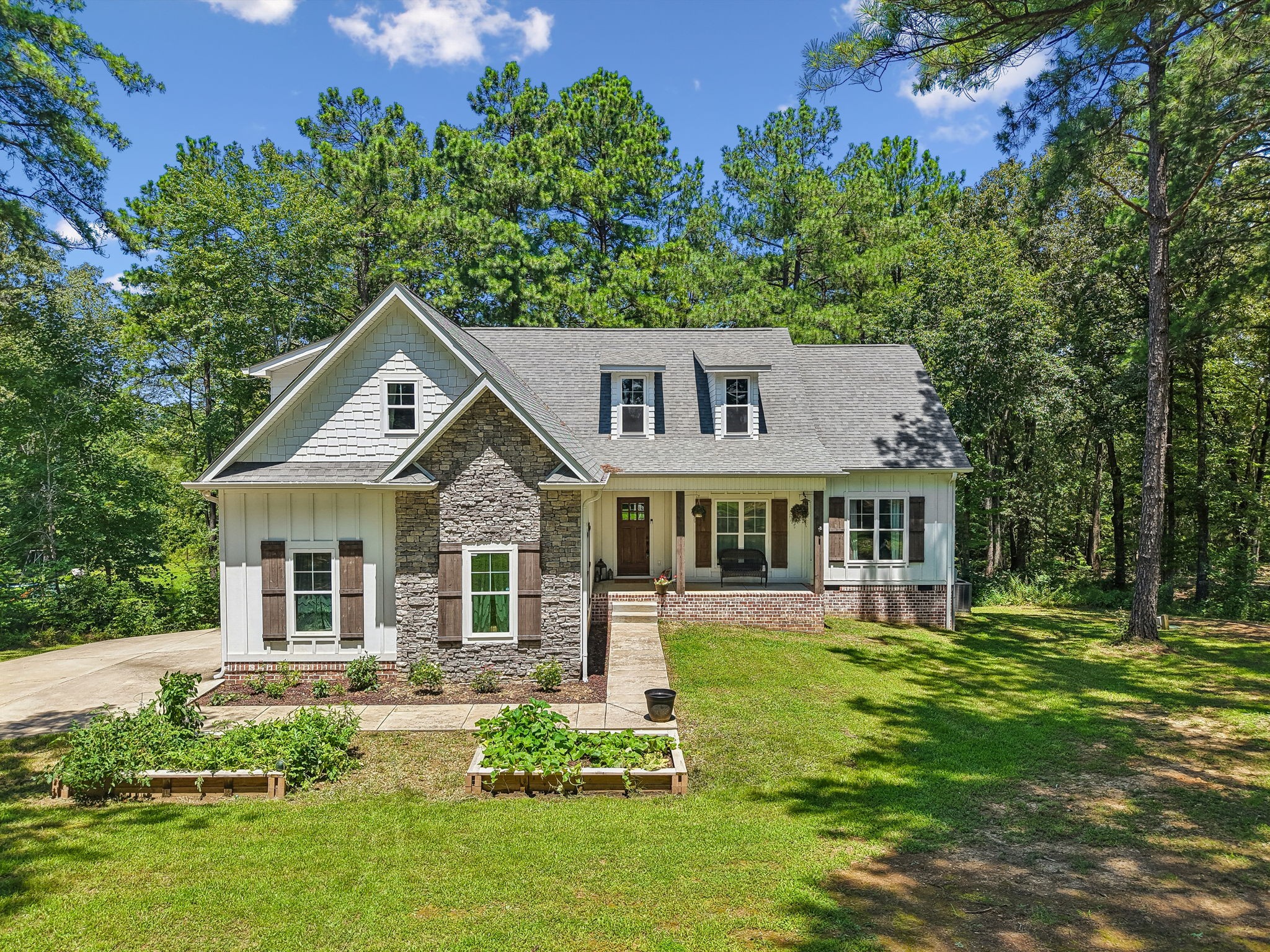 1151 Harmon Springs Rd Property Photo 1