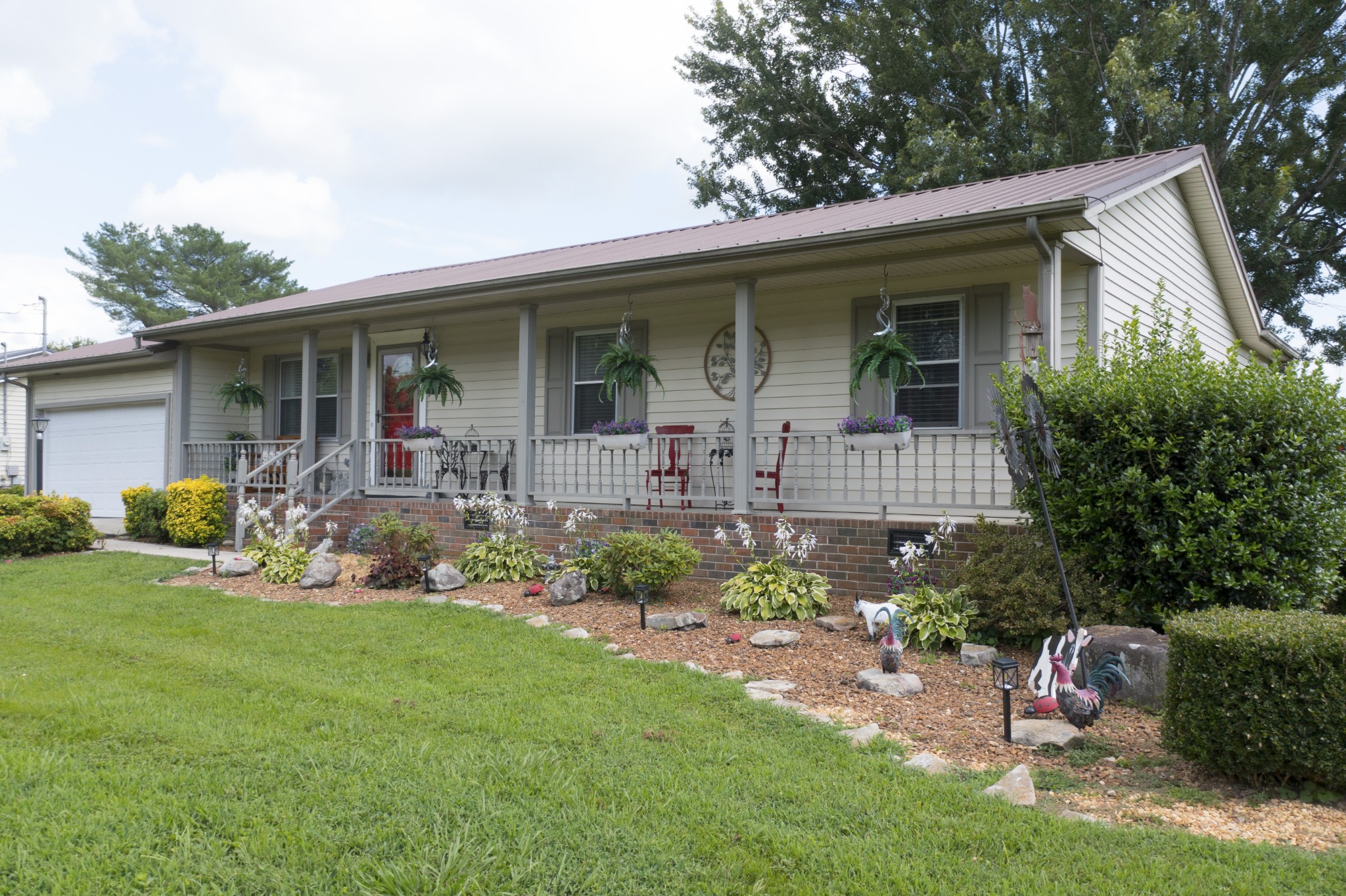266 Woods Edge Rd Property Photo 4