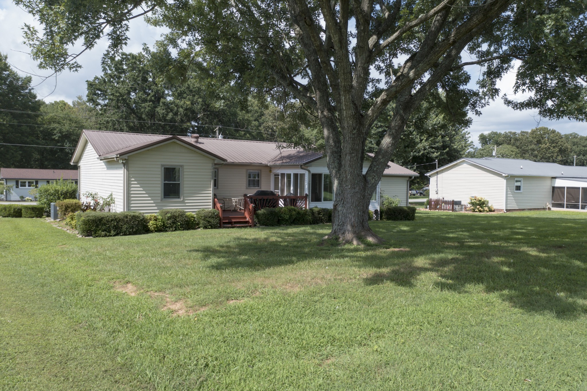 266 Woods Edge Rd Property Photo 23