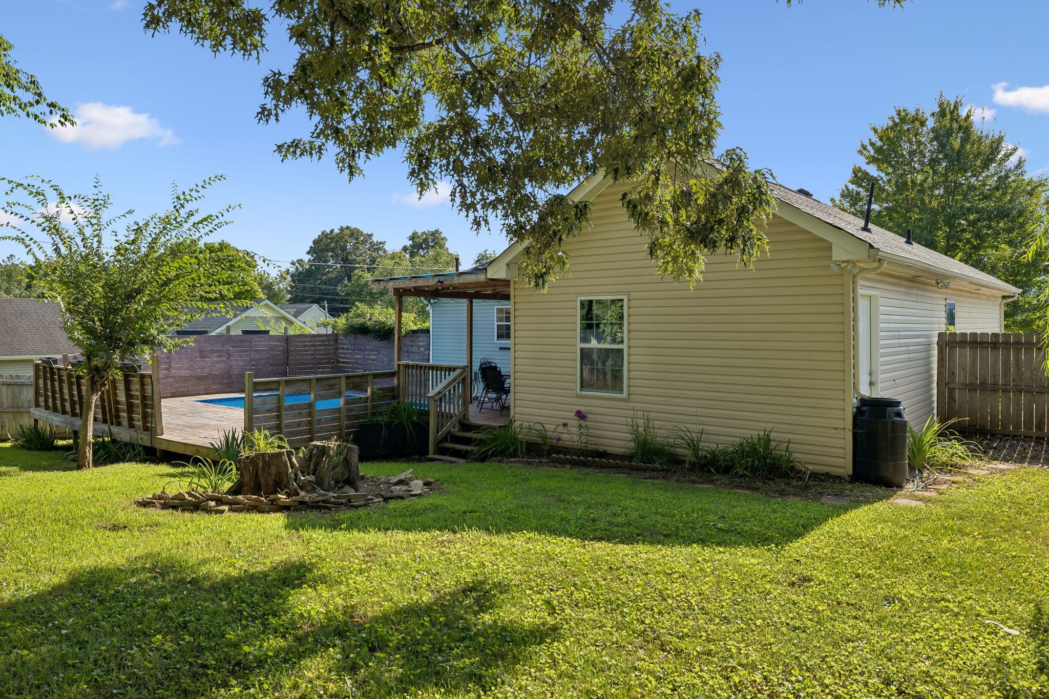 115 Robert Ave Property Photo 31