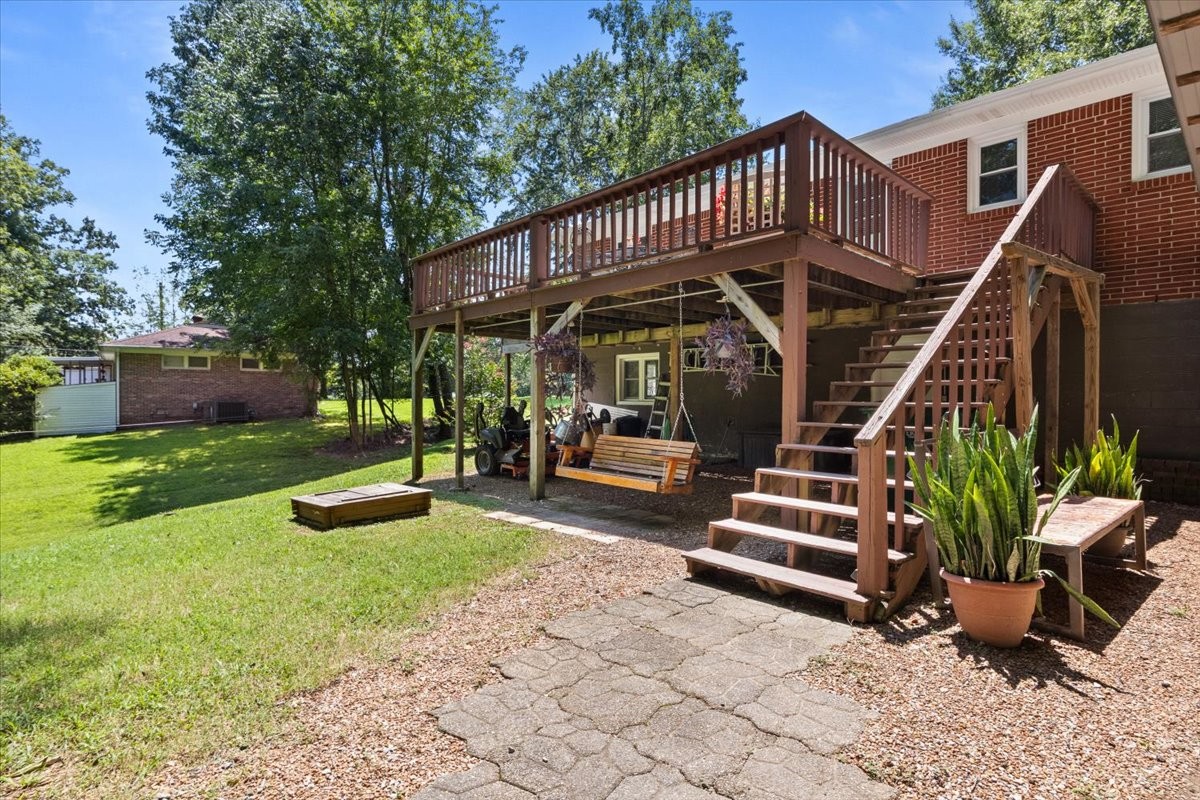 353 Powers Blvd Property Photo 36
