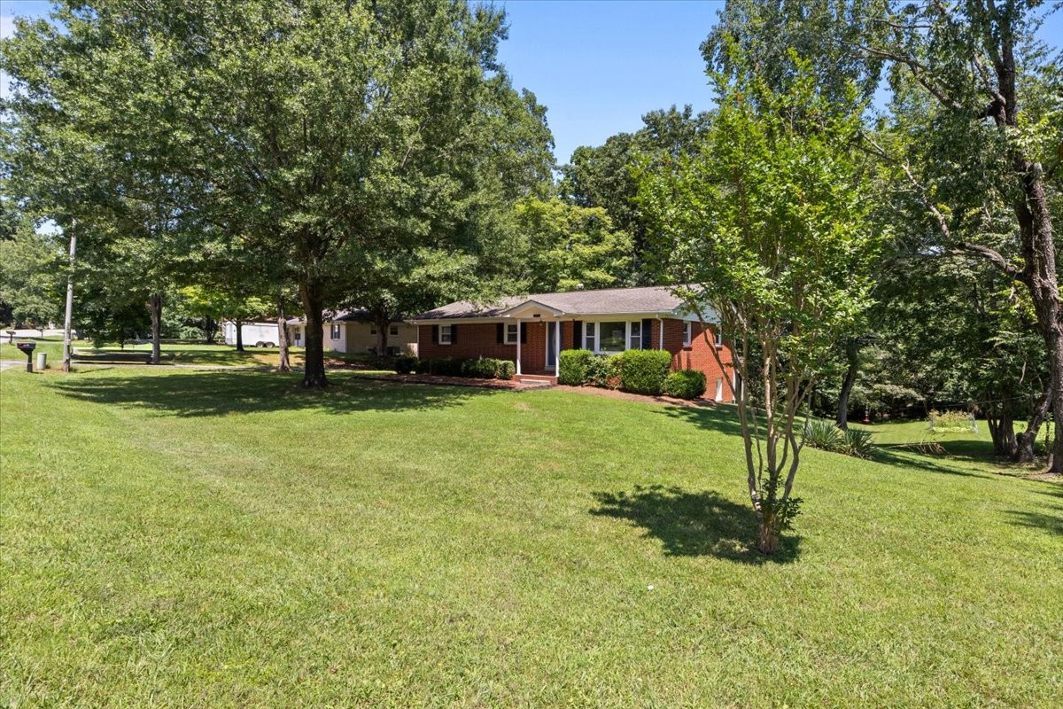 353 Powers Blvd Property Photo 45