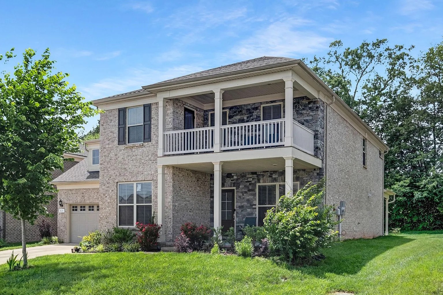 515 Weymouth Ln