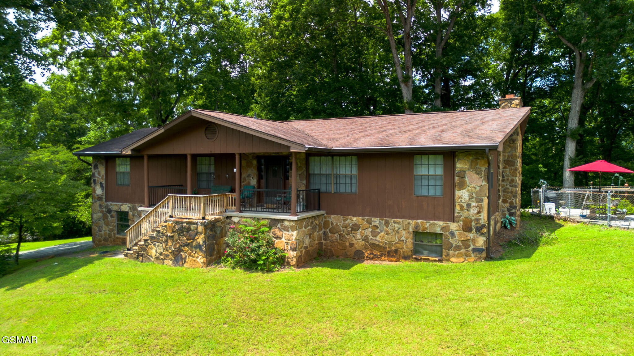2101 W Governor John Sevier Highway Property Photo 1