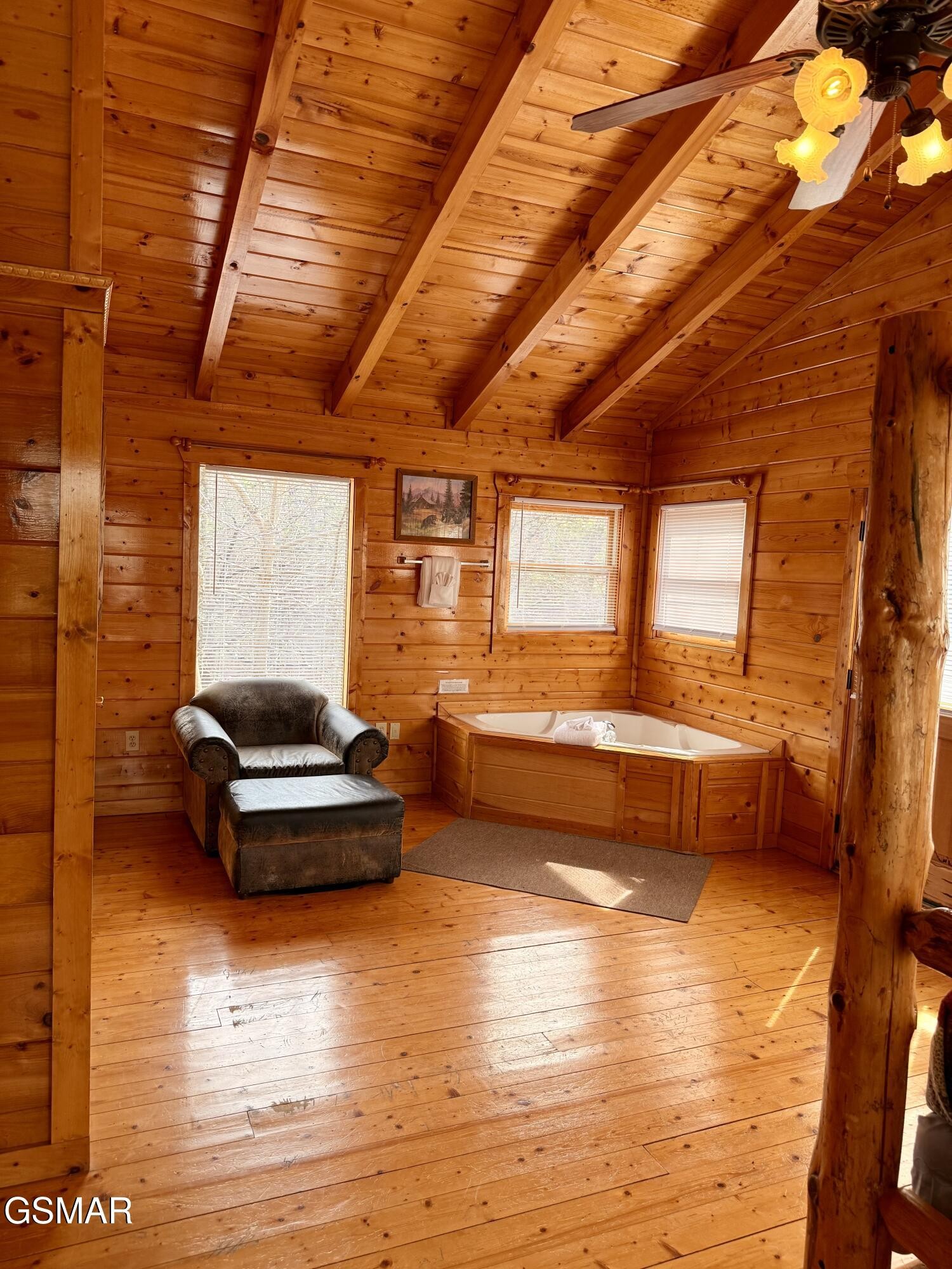 1724 Azalea Circle Property Photo 17