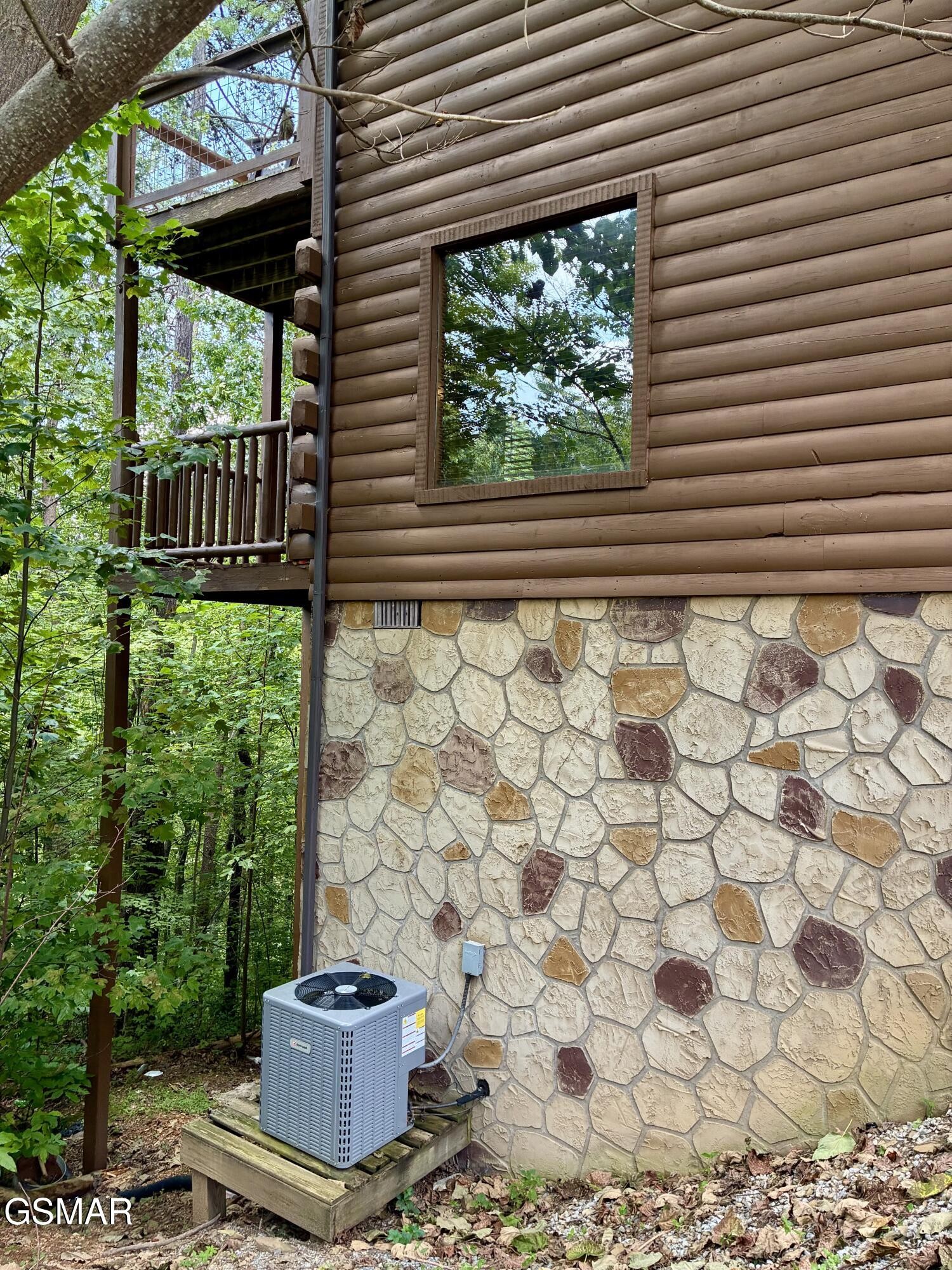 1724 Azalea Circle Property Photo 34