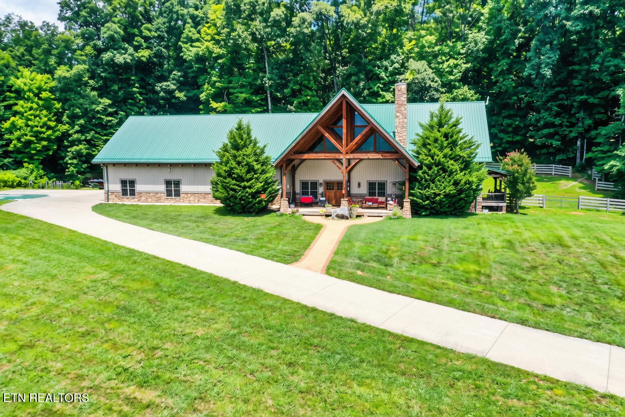 2624 Clinch Valley Rd Property Photo 2