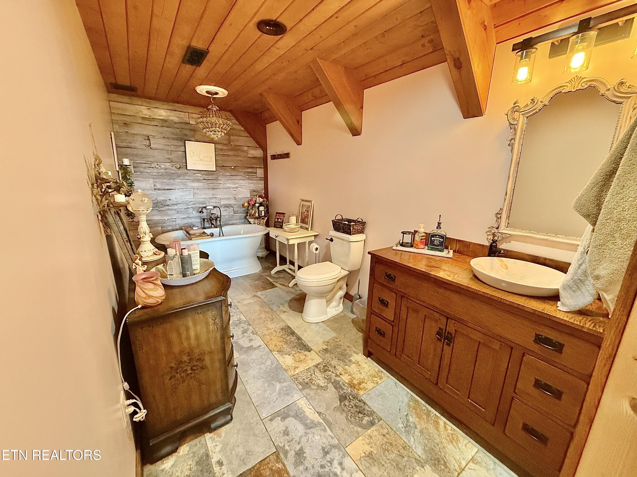 2624 Clinch Valley Rd Property Photo 25