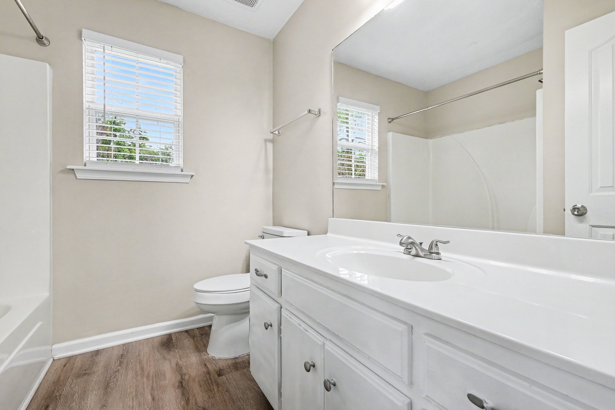 107 Breeze Dr Property Photo 14