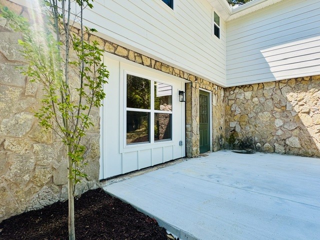 604 Debbie Dr Property Photo 4