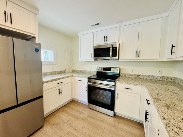 604 Debbie Dr Property Photo 32