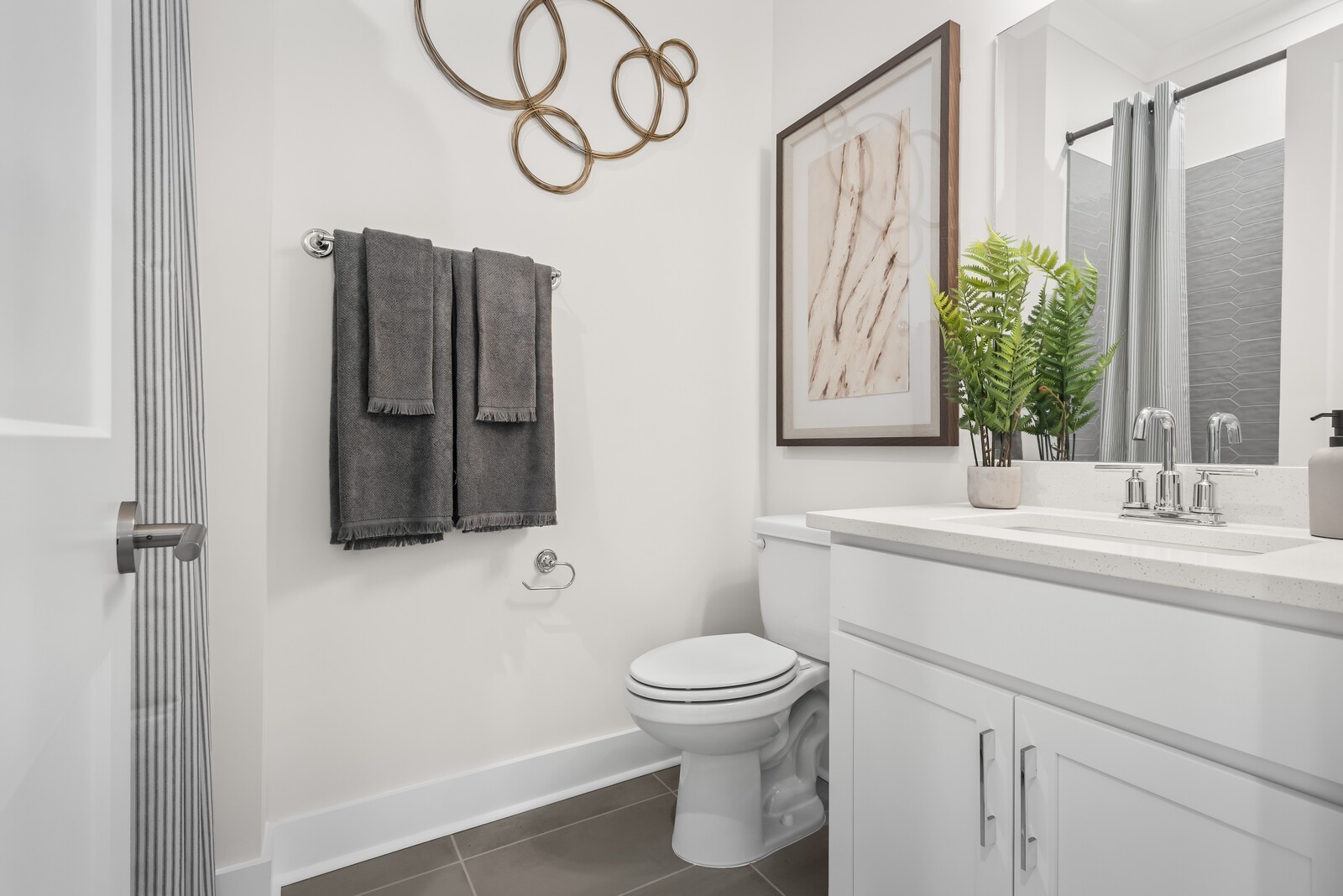 2093 Conductor Ln Property Photo 32