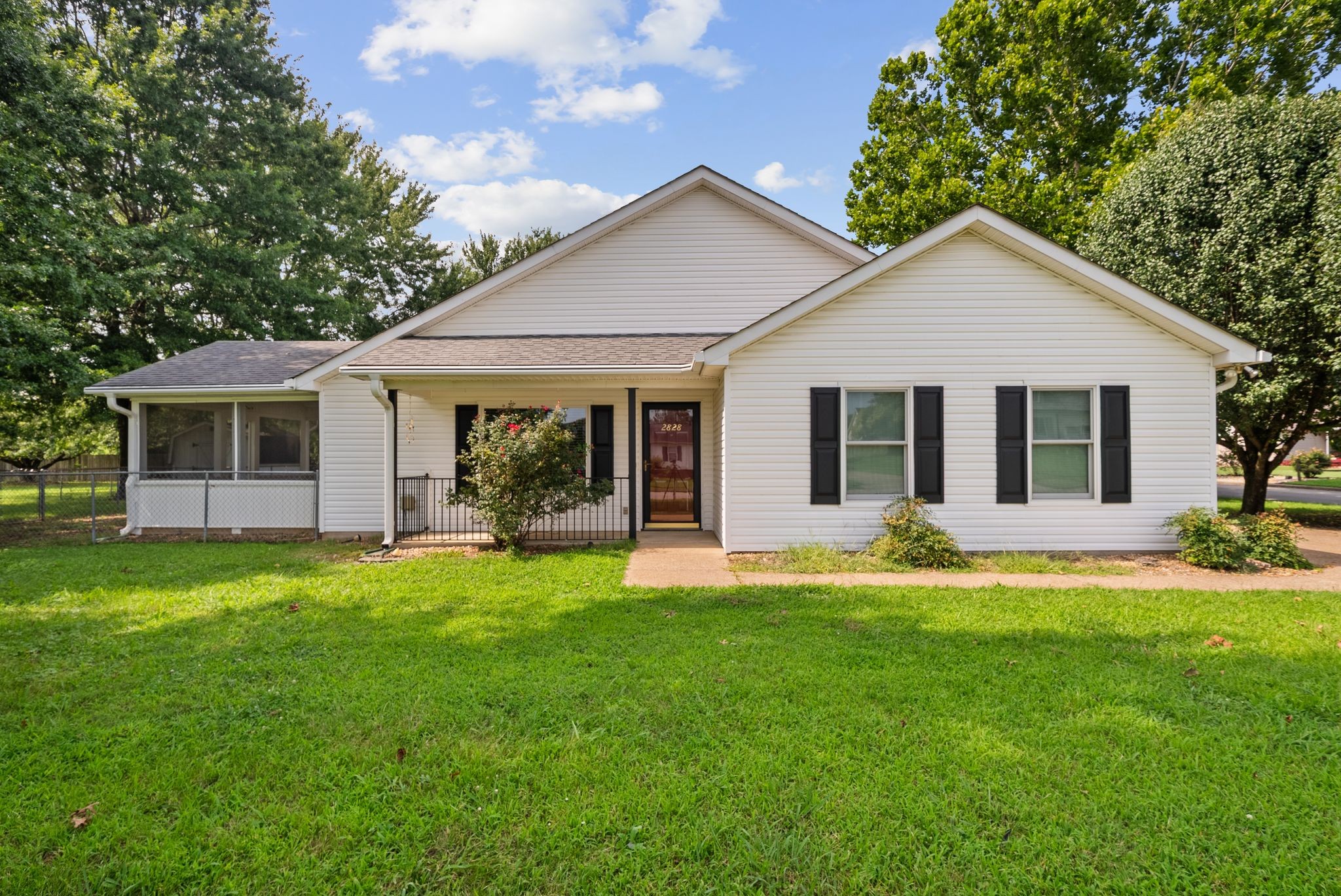 2828 Spring Meade Blvd
