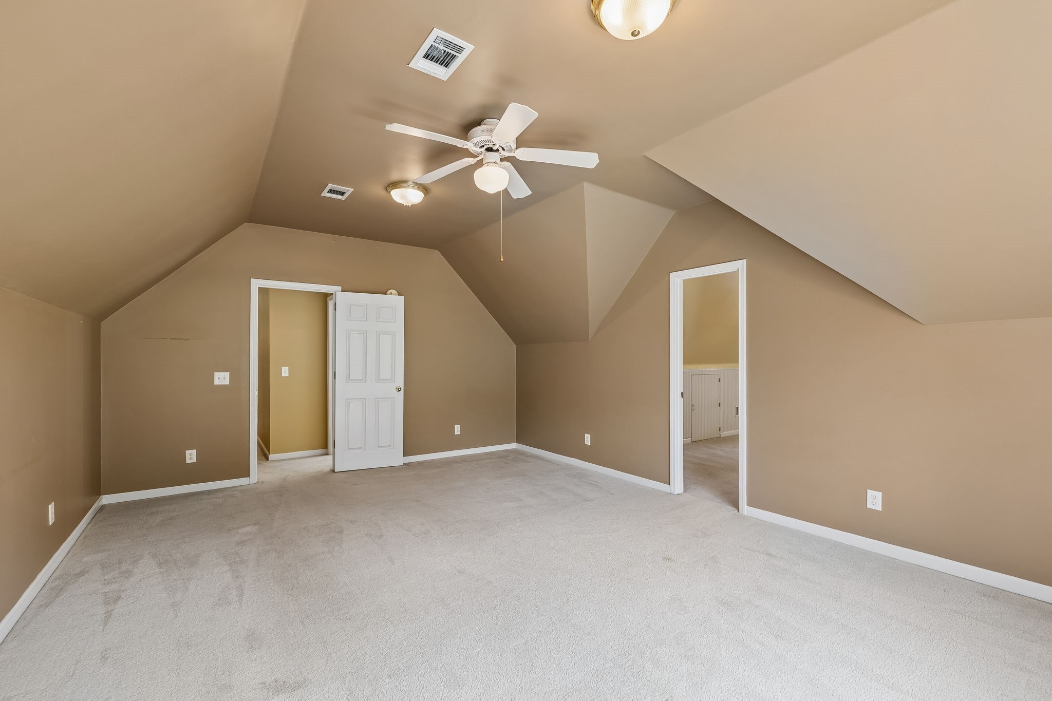 401 Galloway Dr Property Photo 41