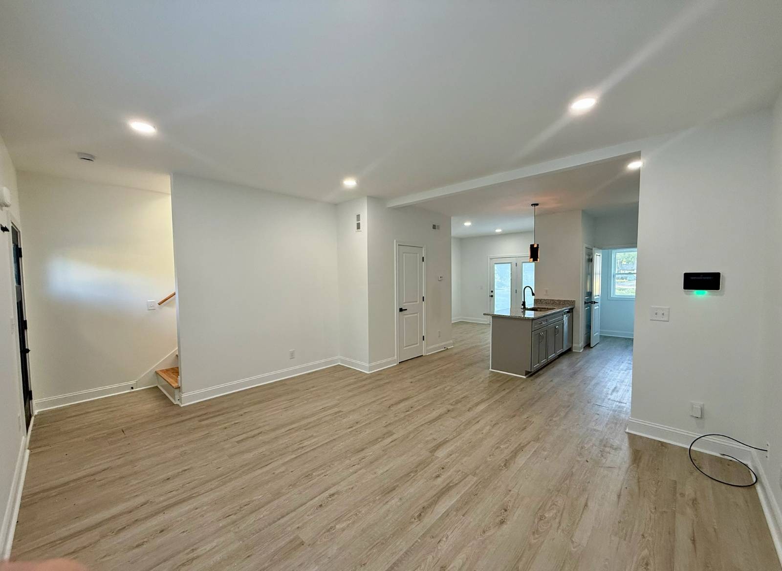 308 Second St Property Photo 2