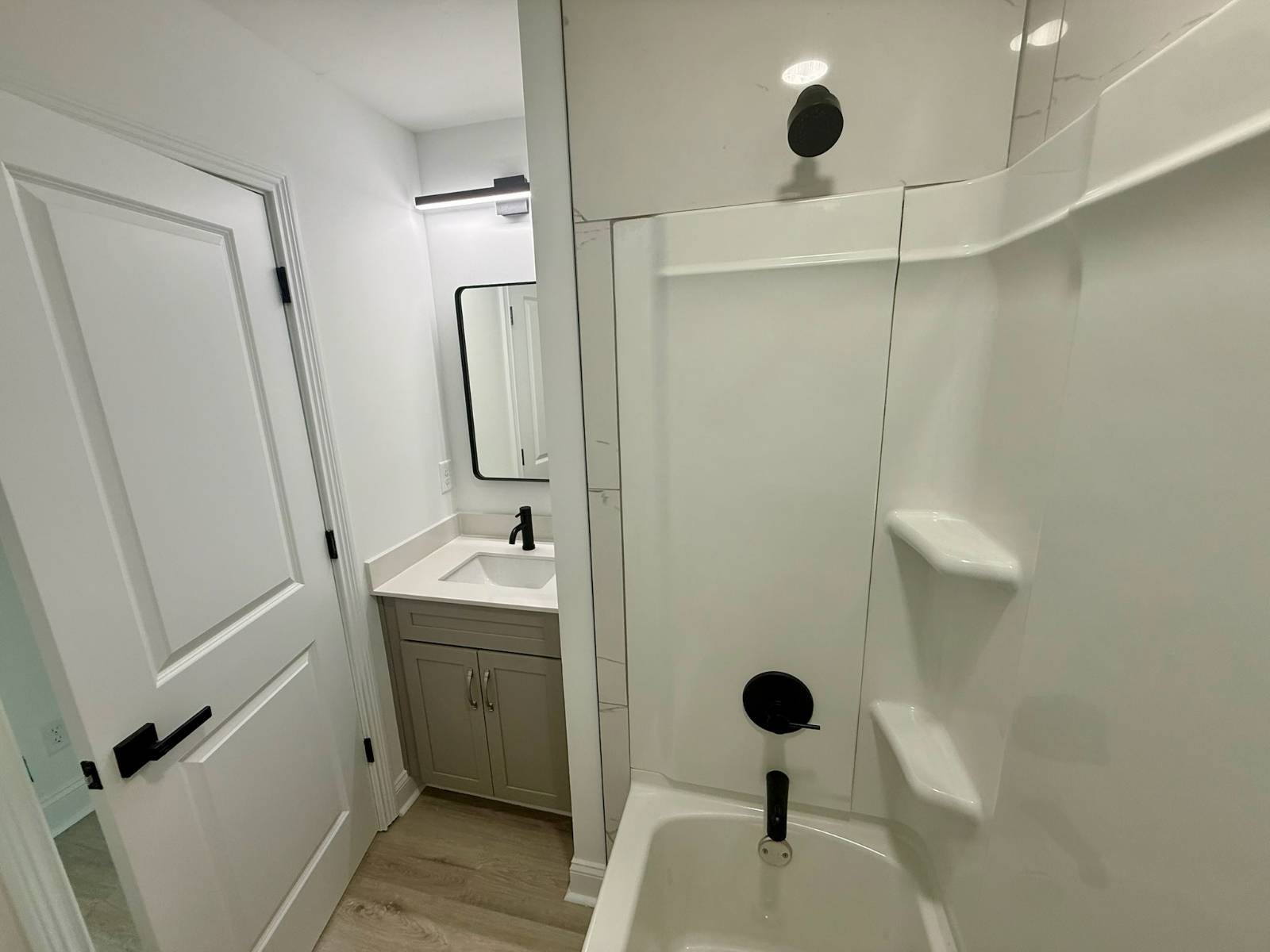 308 Second St Property Photo 13