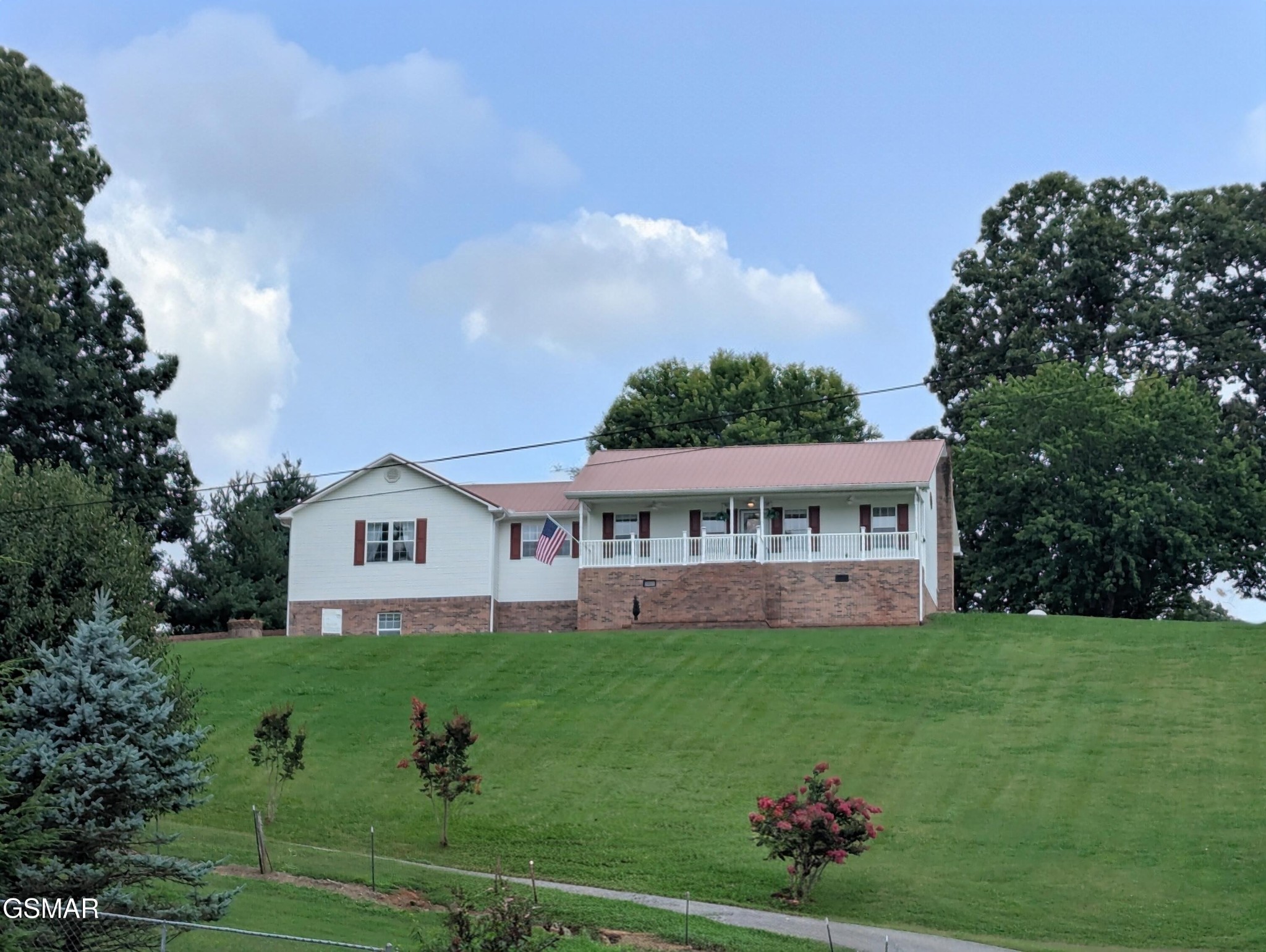 4580 Lakeshore Drive Property Photo 1
