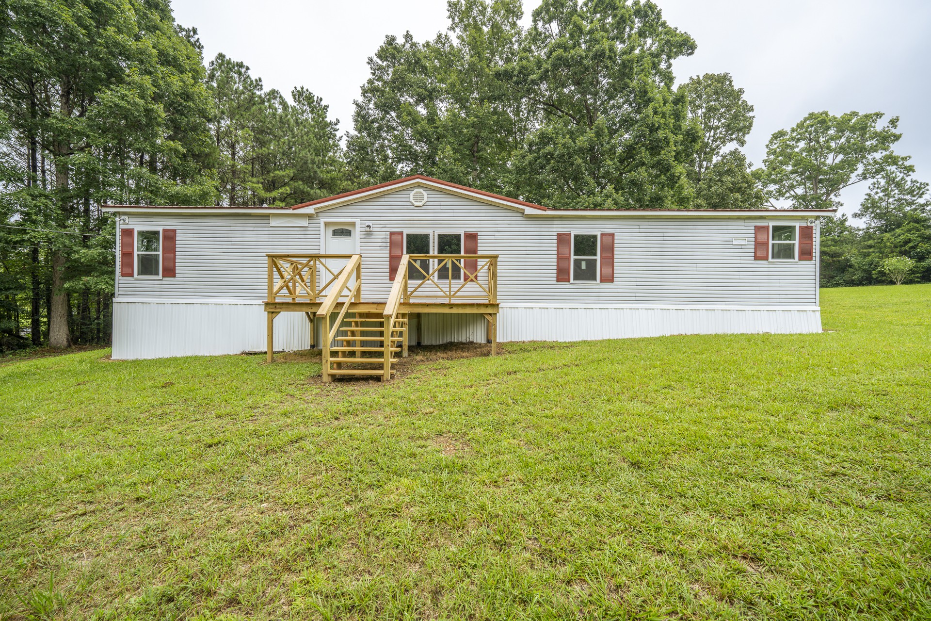 4042 May Branch Rd Property Photo 1
