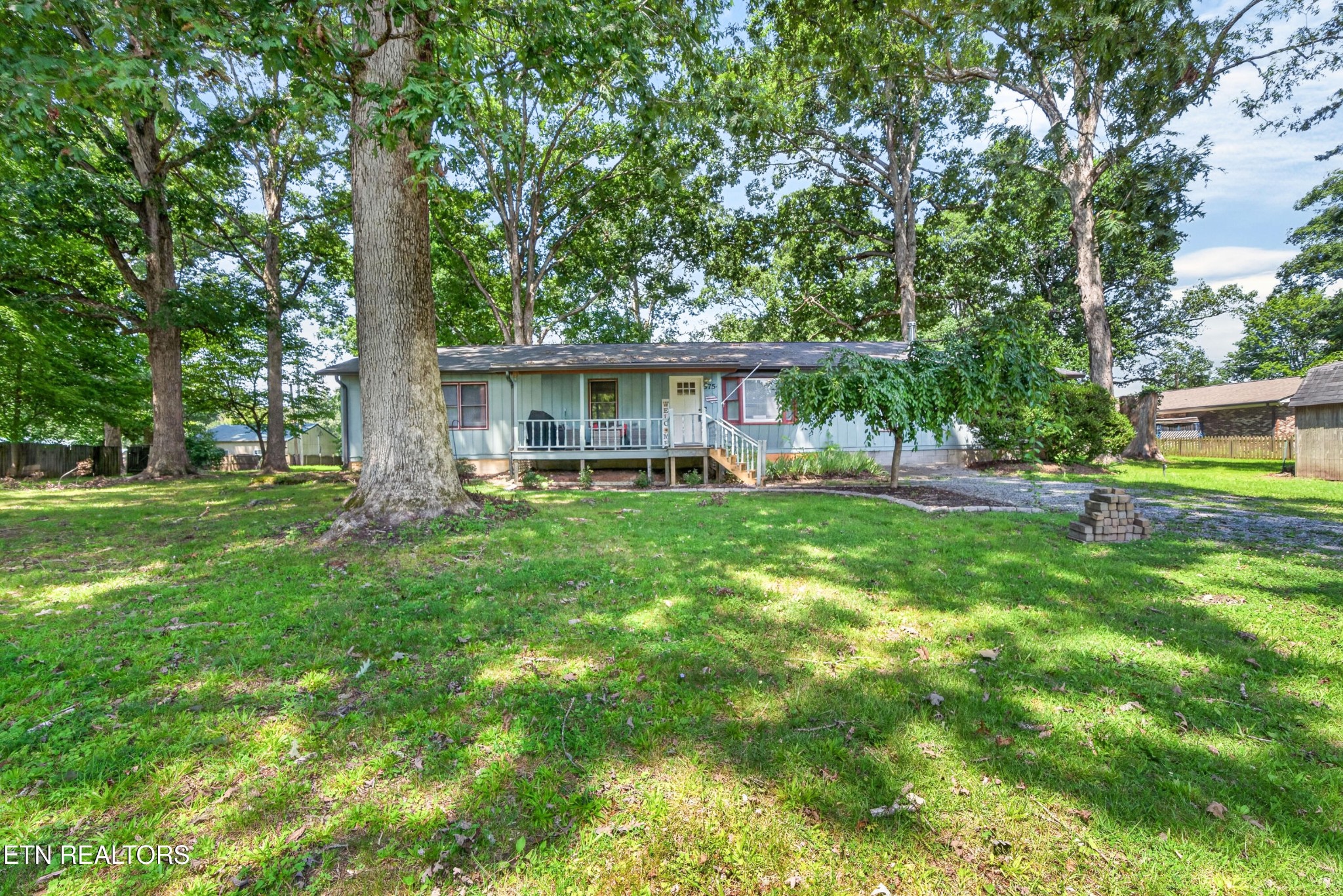 3754 Shady Oak Circle Property Photo 2